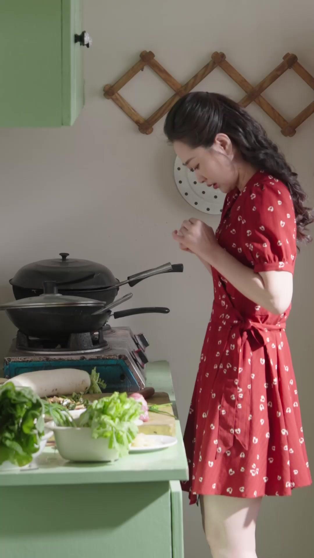 Ingatan Terakhir Sang Kepala Pabrik