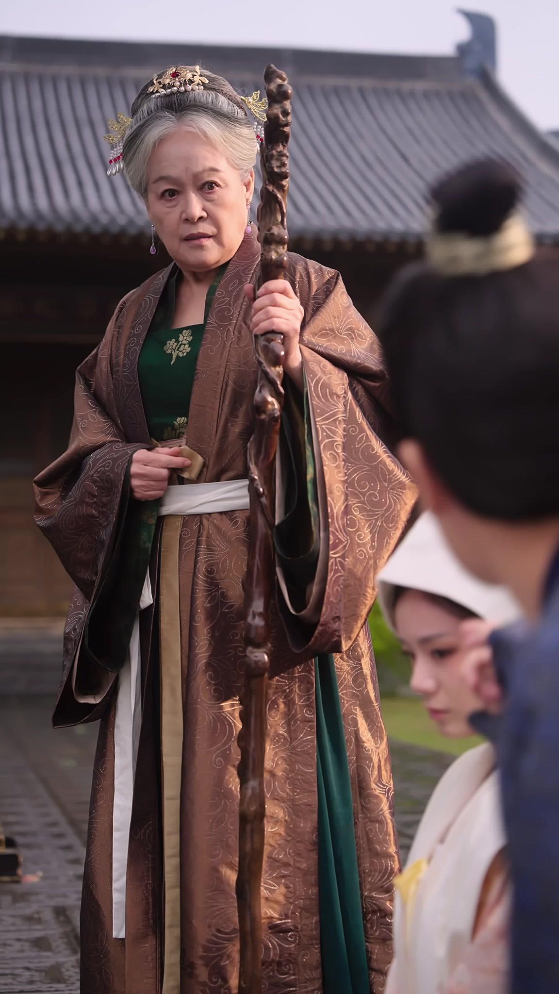 Mi esposo, ¡no te me despegas!