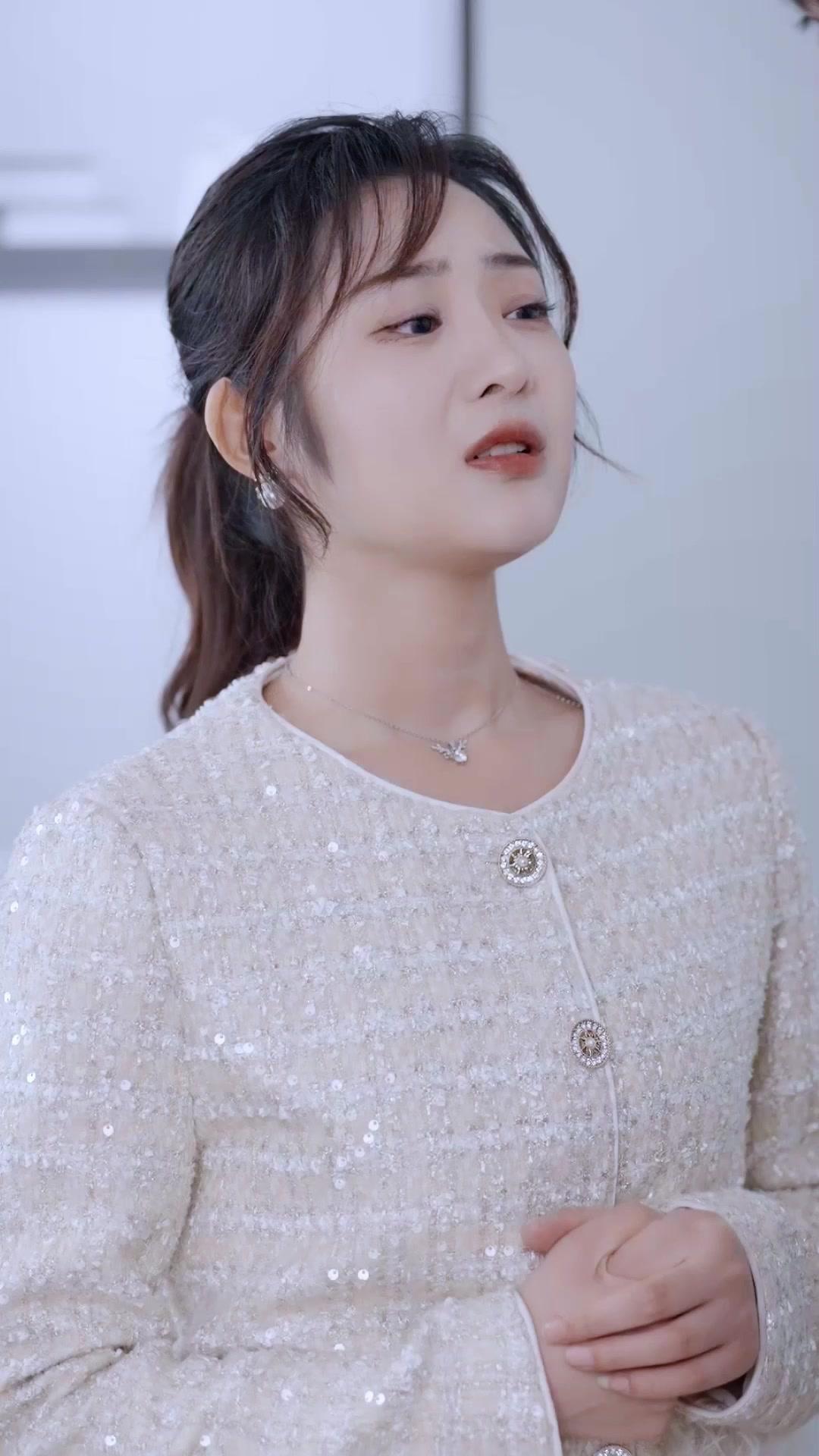 Fingiendo amnesia, atrapé un riquezón