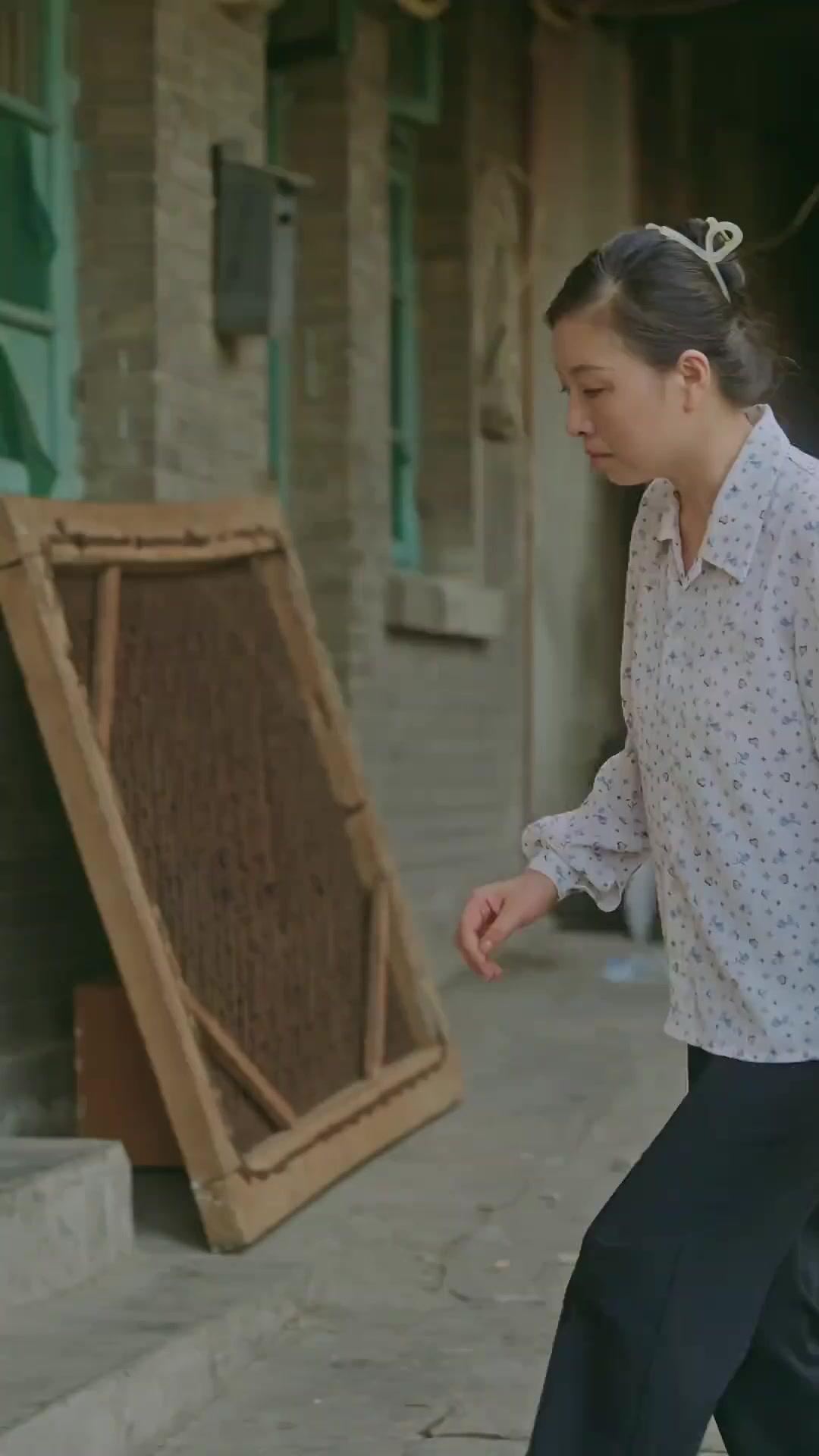  Kembali ke 80-an: Aku Pilih Suami Miskin