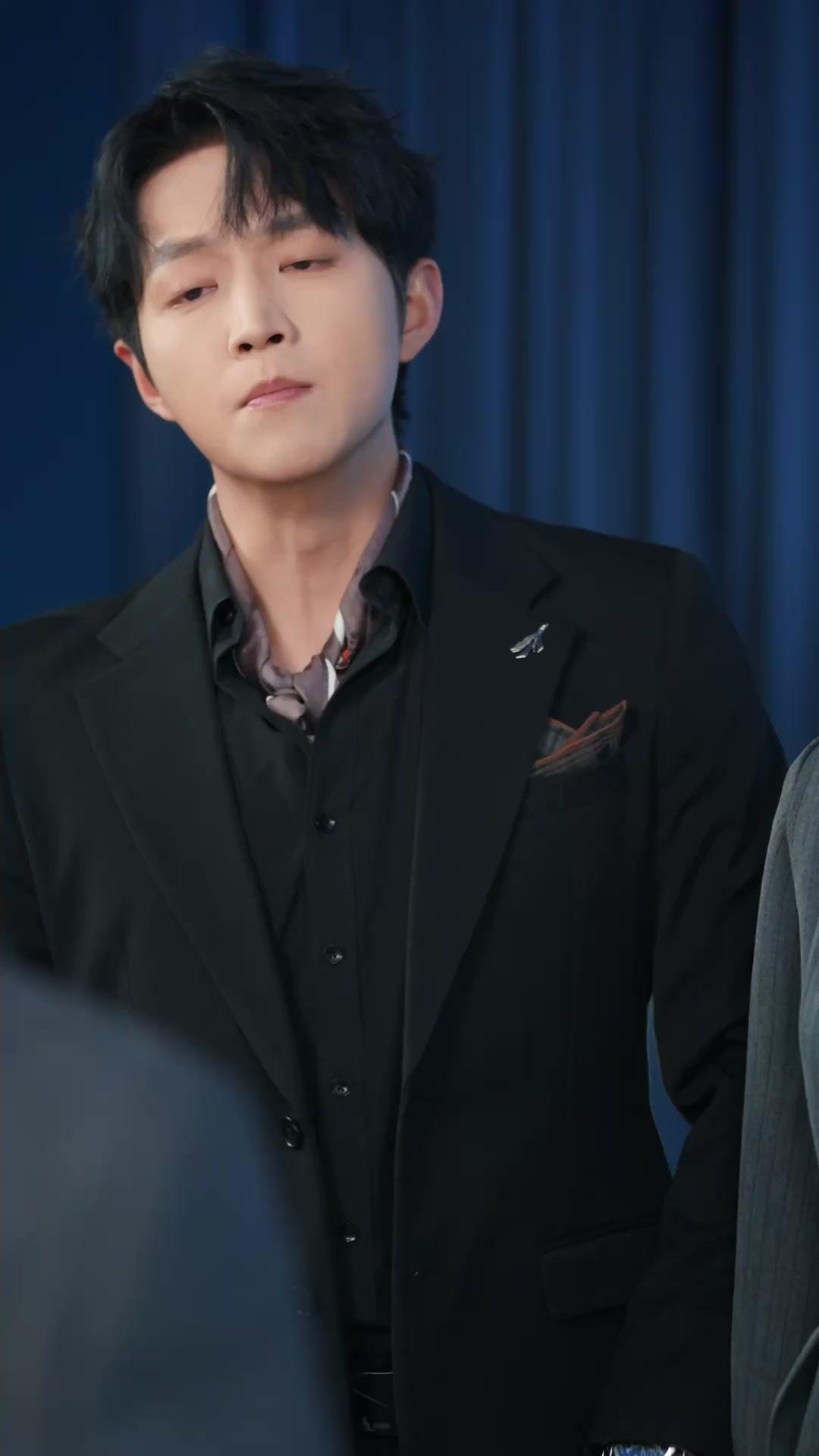 窮養二十年，開局配總裁