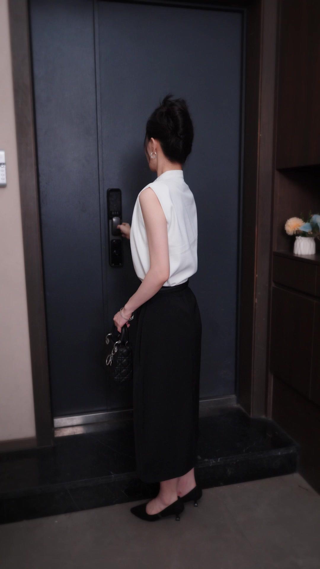 One Night with My Husband's Enemy