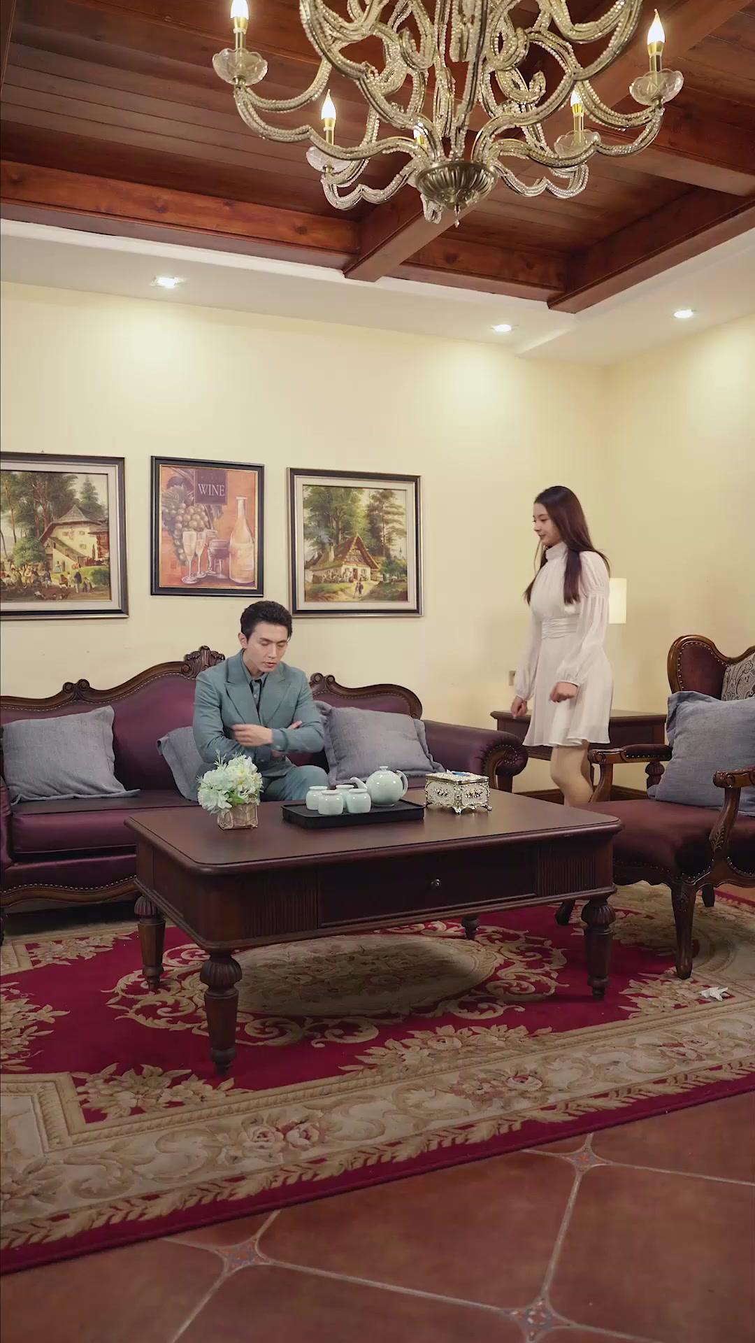 Identitas yang Terbongkar