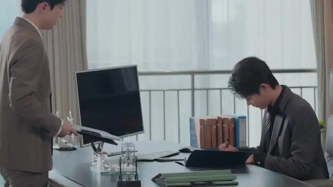 Love's Destiny Unveiled: When the Secretary Knows Too Much