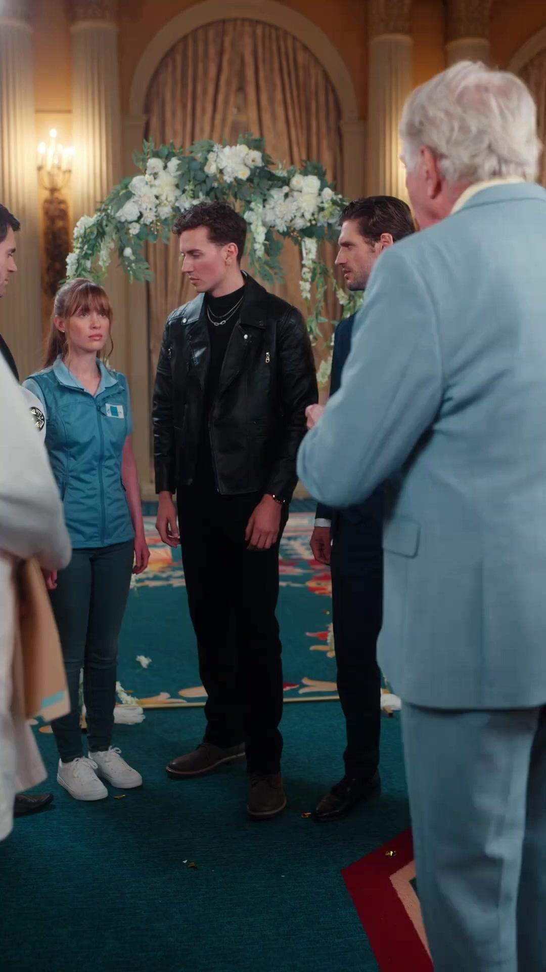 (Dublagem) A Herdeira Sheeran Retorna