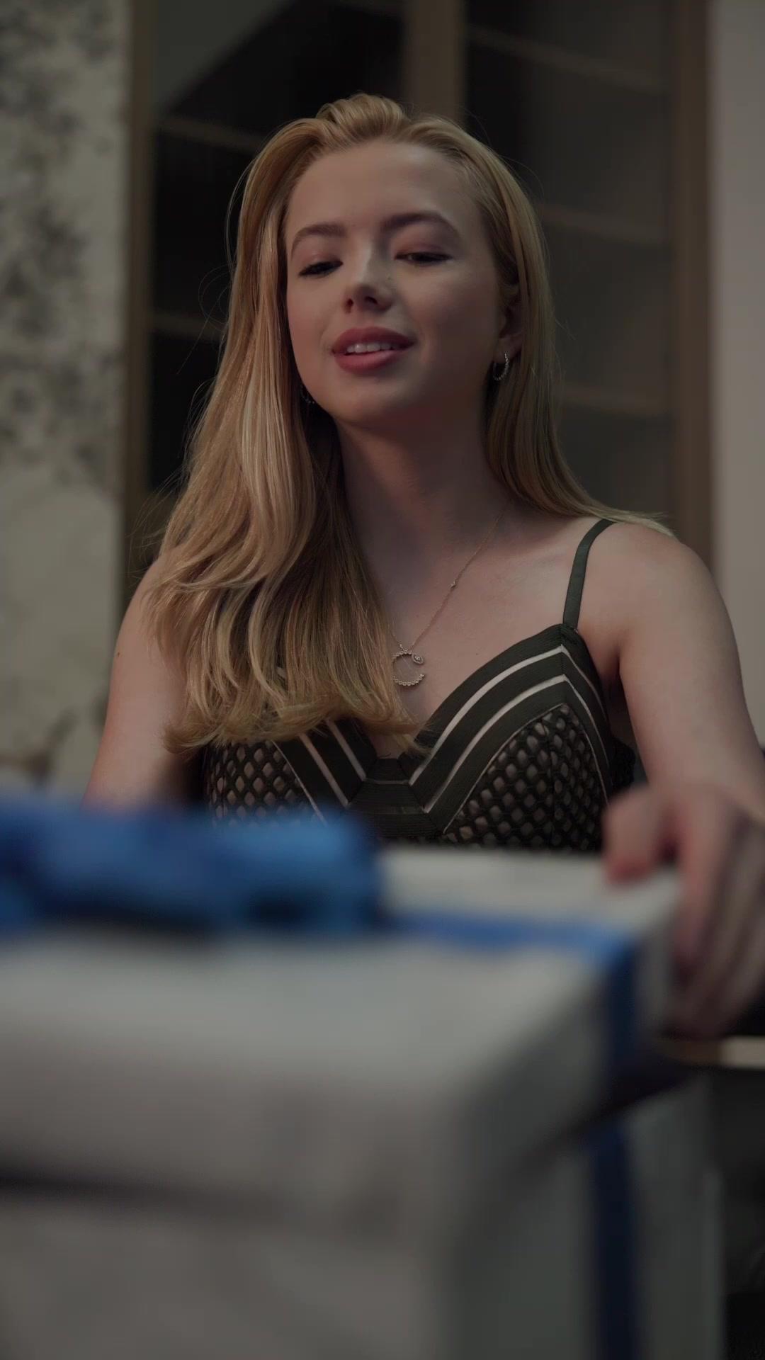 LE SECRET DE LA SECRÉTAIRE