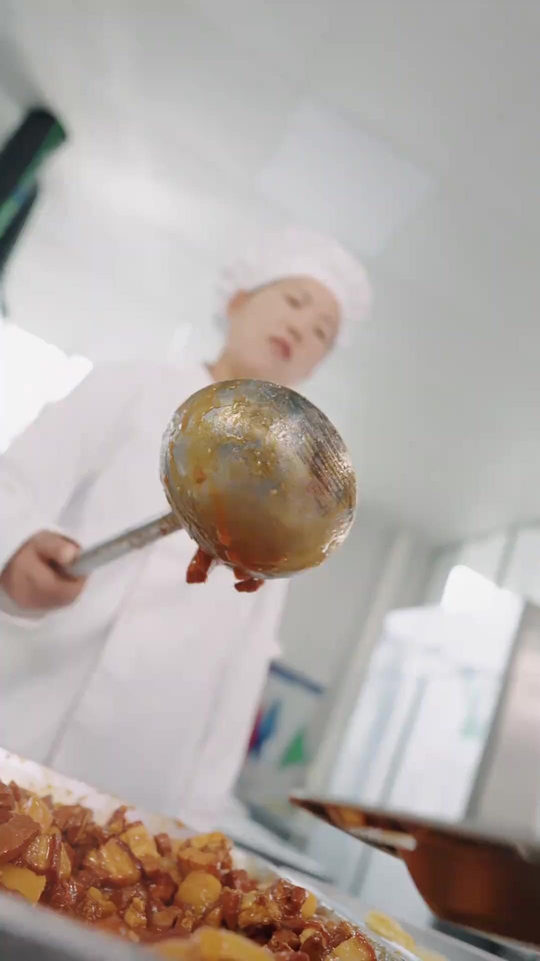 学食のオッサンは元伝説だった