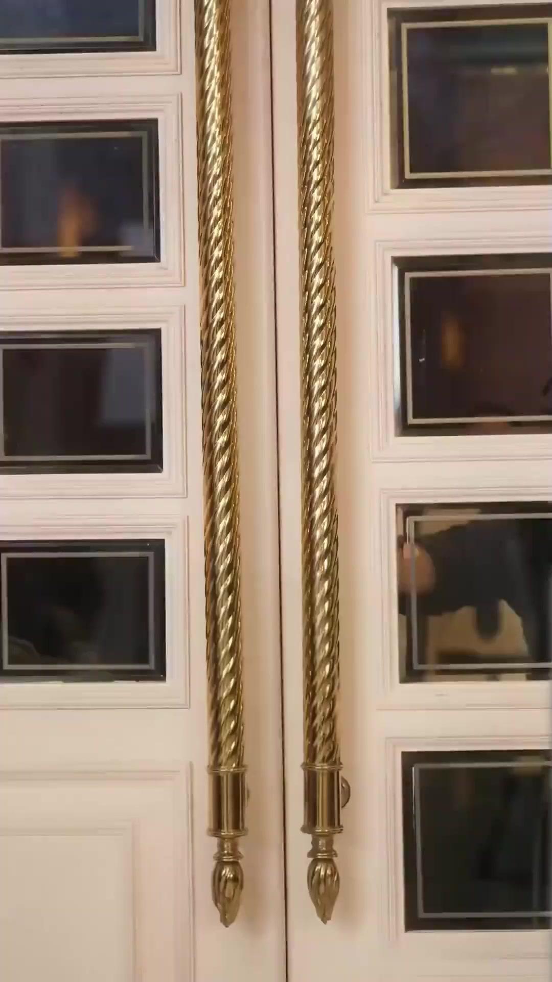 Trash Man Stolen? Secret CEO Mine!