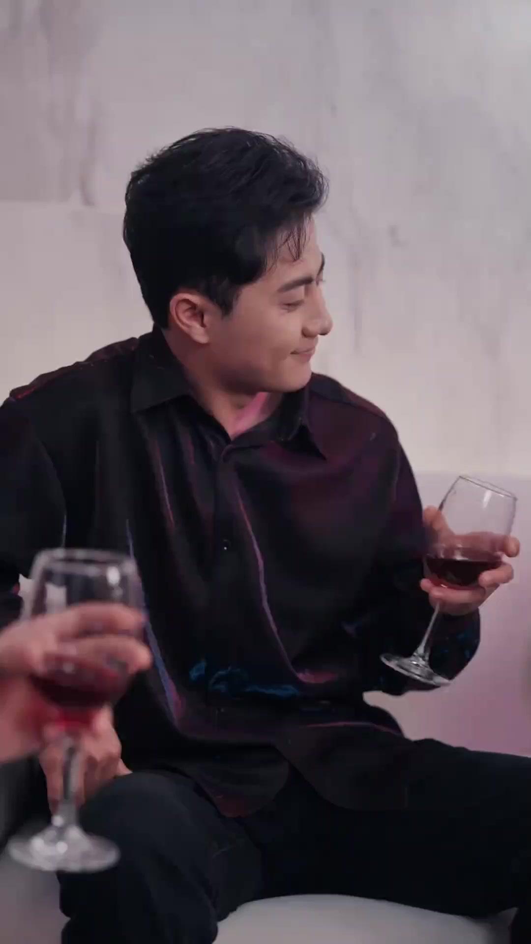 Gönlündeki Çiçek