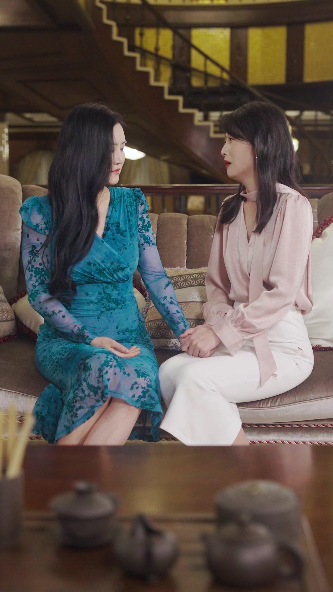 Bayangan Dendam, Nyala Cinta