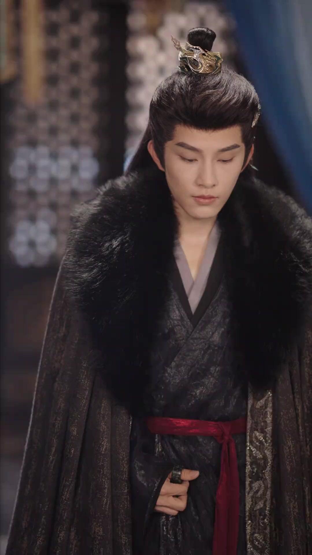 Bir Kadın Suikastçı’nın Dönüşü