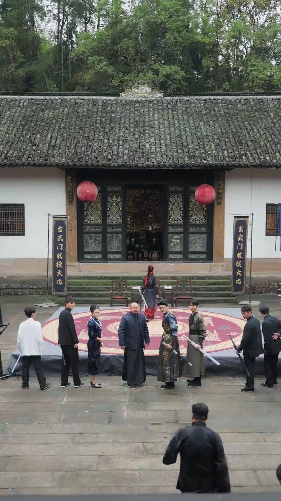 家族みんな敵！？武林の覇者、復活！