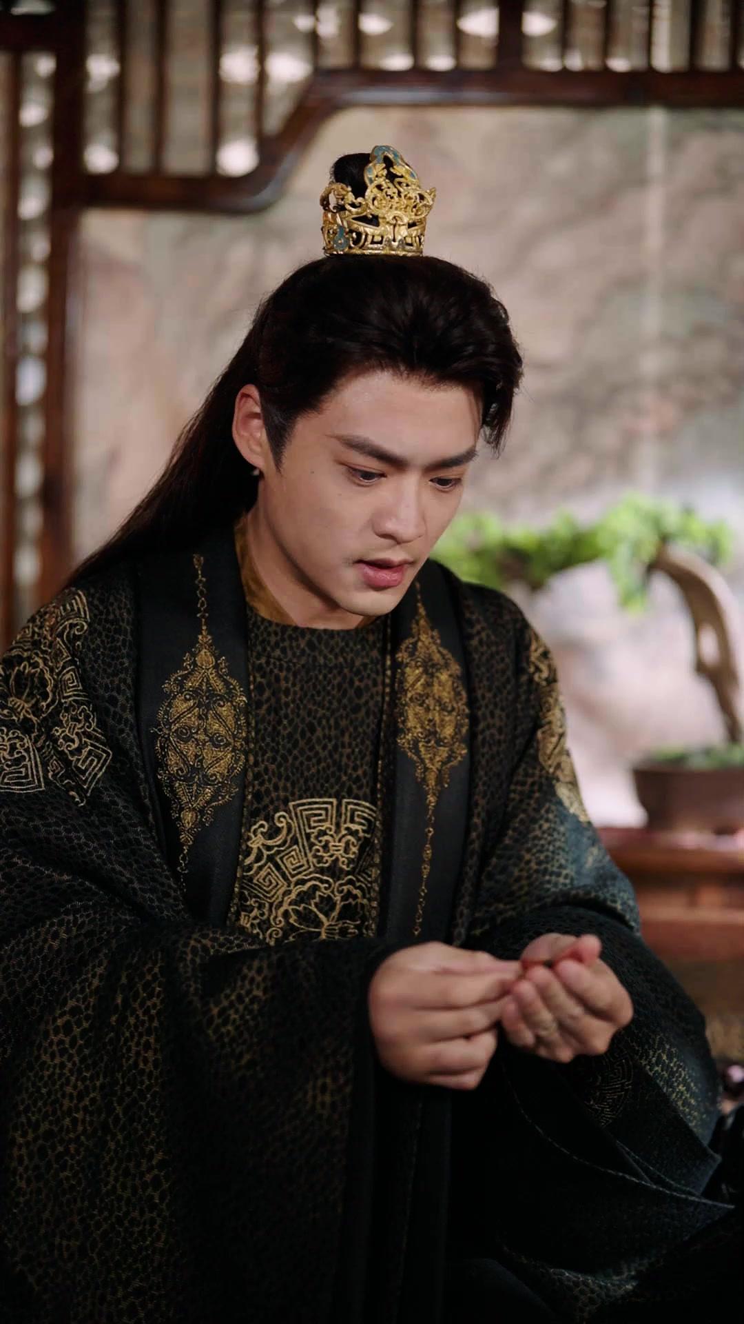 Melawan Takdir, Merebut Cinta