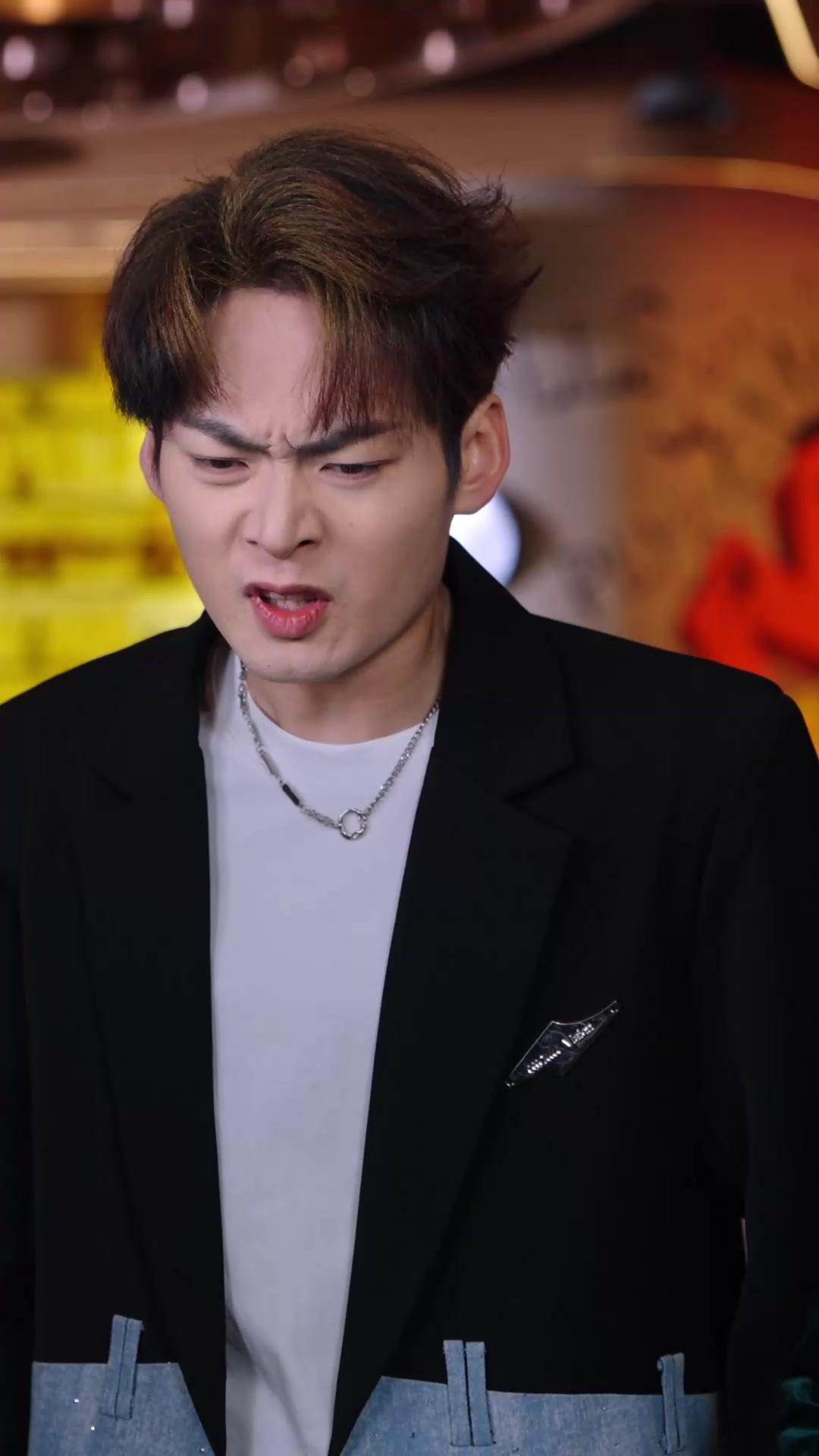 明燭熄時愛成空