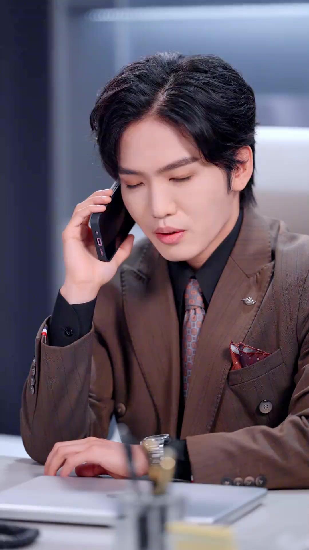 El amor se fue al dar la espalda