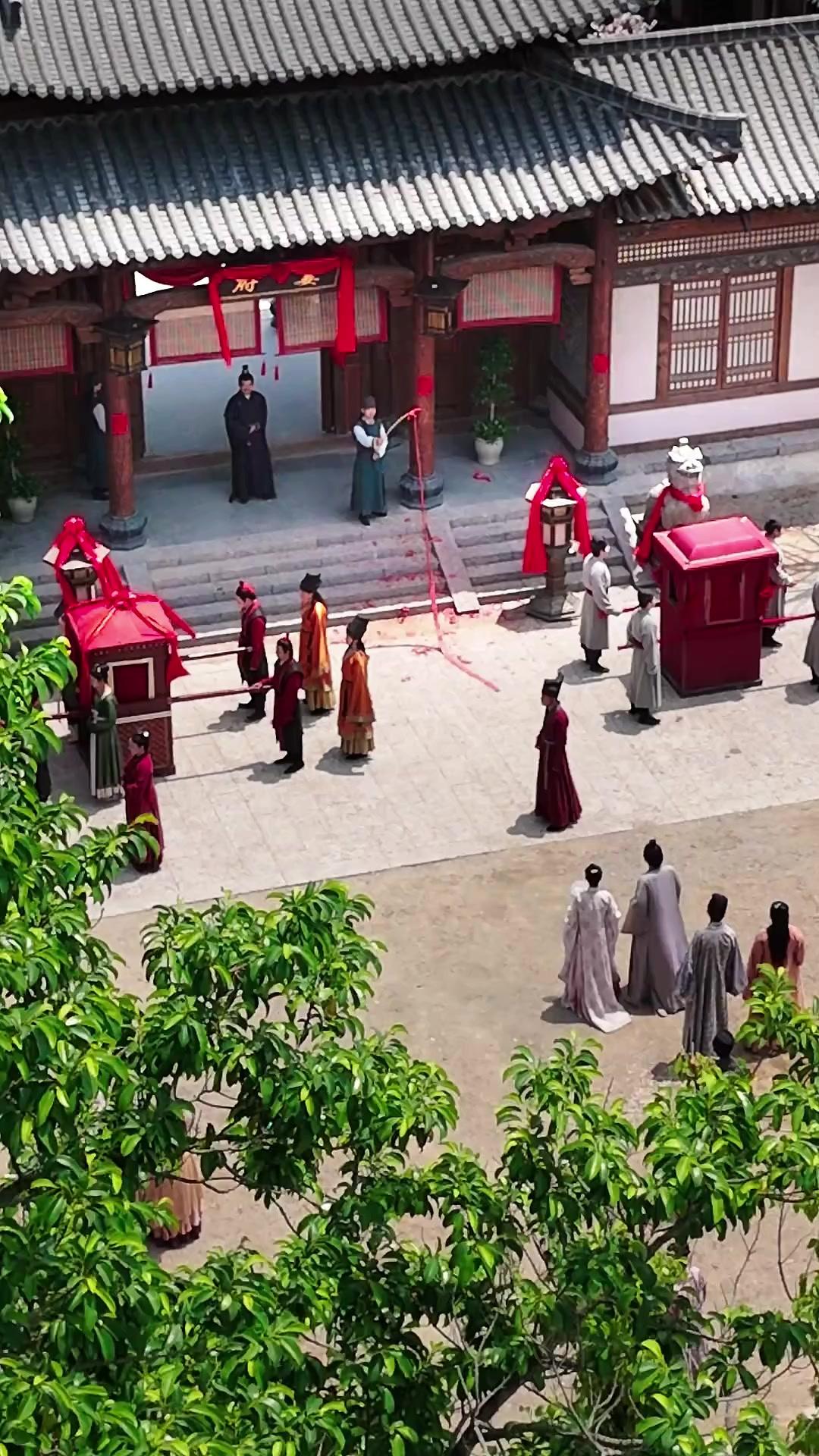 혼인한 그 거지는 황제였다