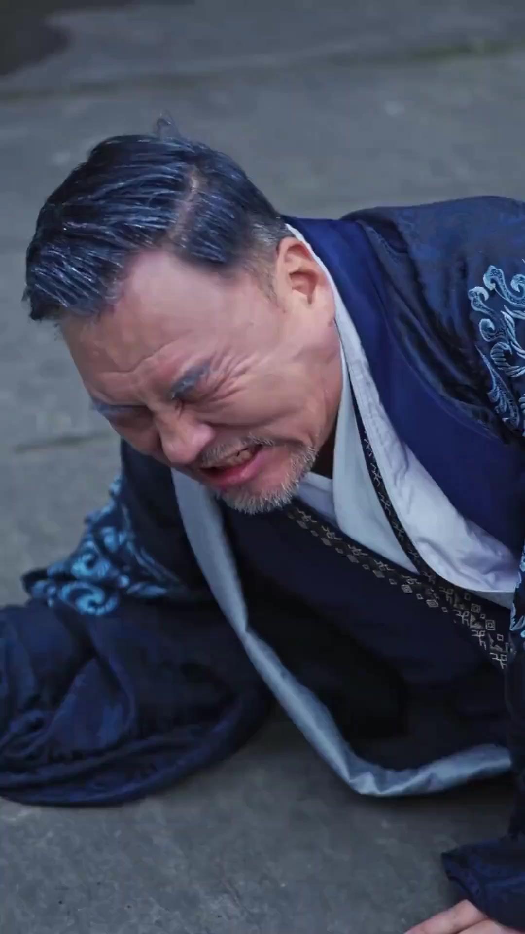 (Dublagem)O Jovem Santo da Espada