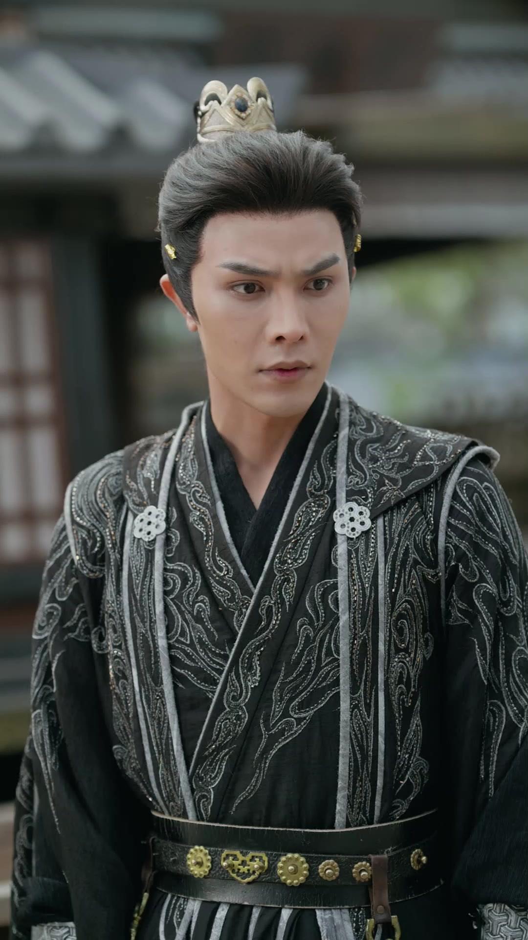 الأسرار والحب والحق المفقود