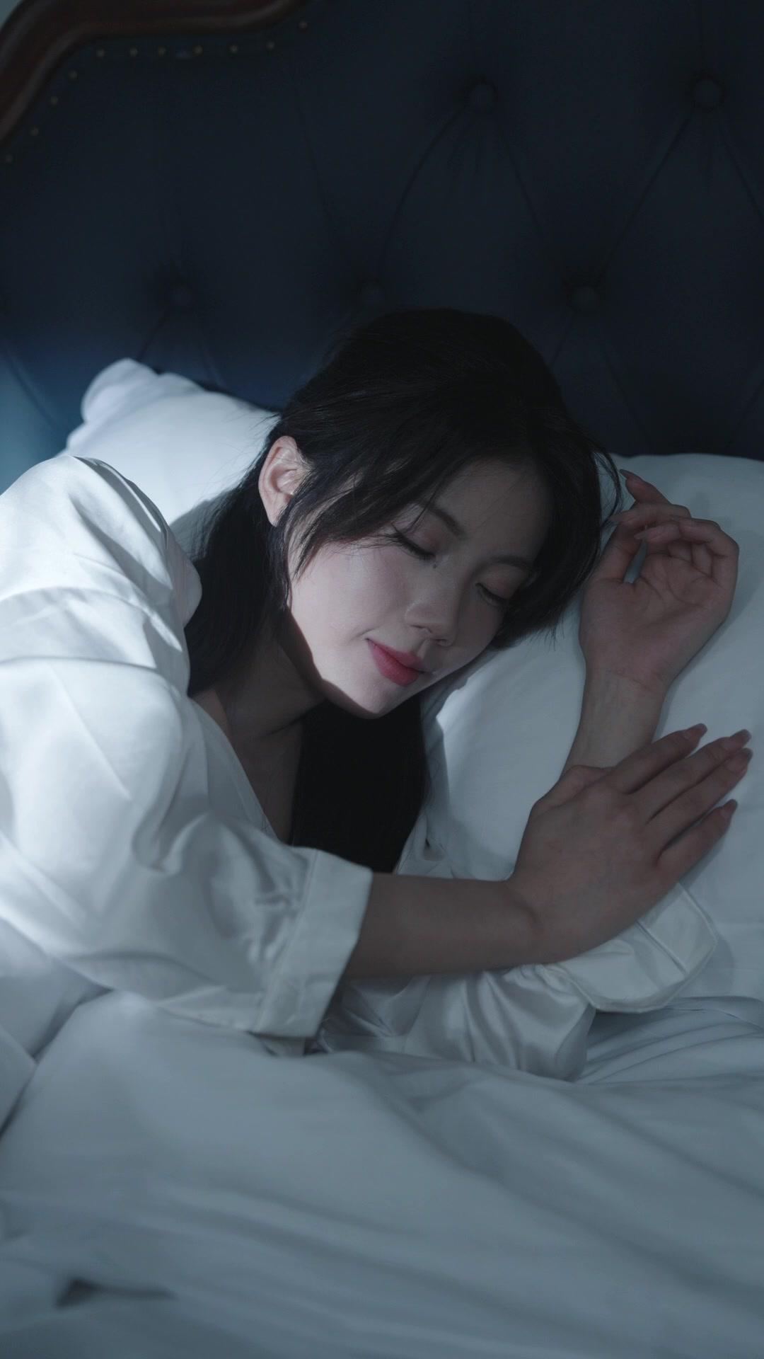 الحب جاء بالخطأ