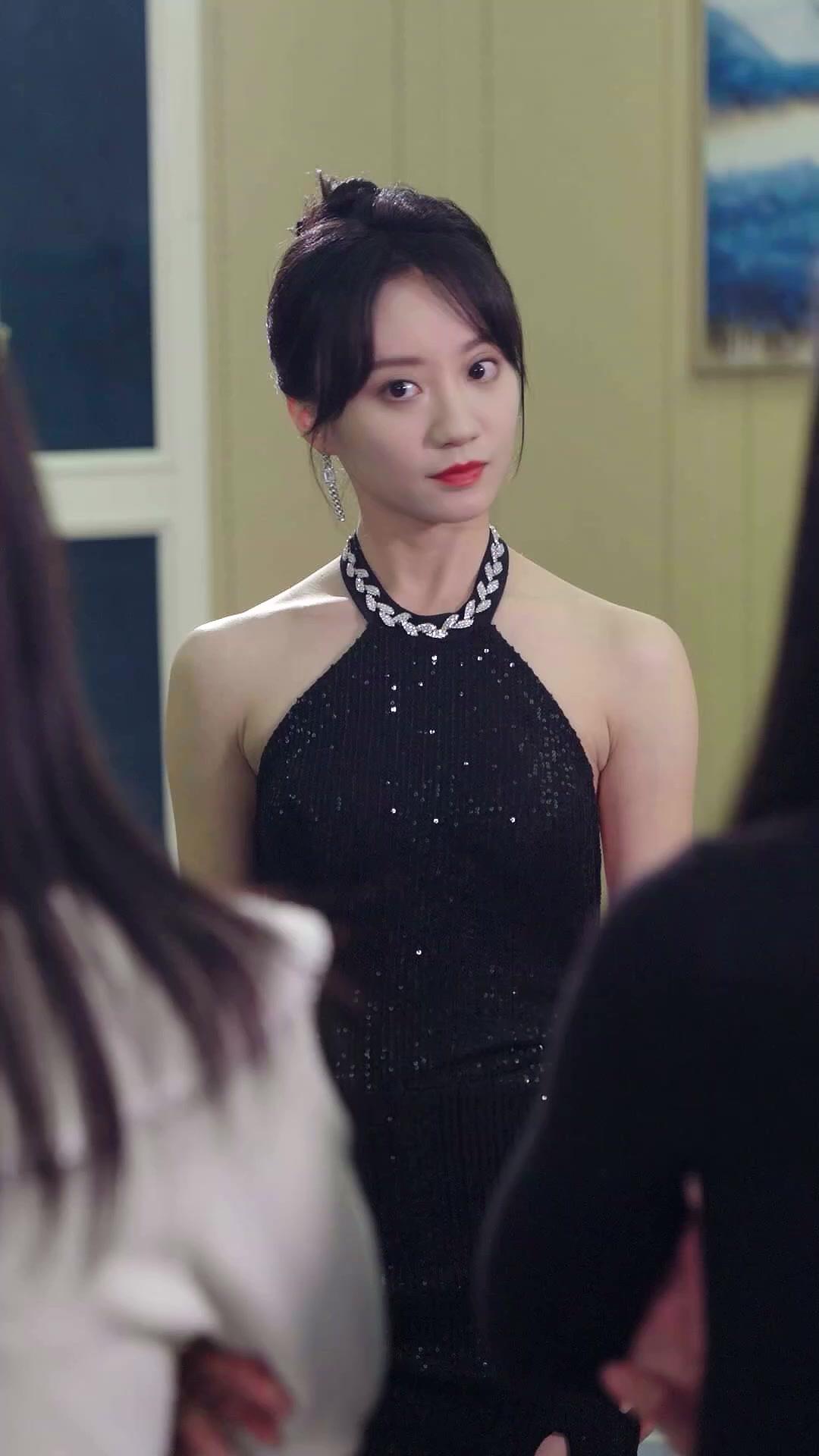 OUPS ! J’AI ÉPOUSÉ UN MILLIARDAIRE.