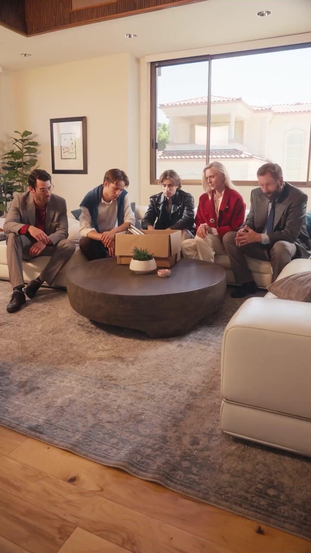 (Doppiaggio)Dormivi, e Ti Abbiamo Persa