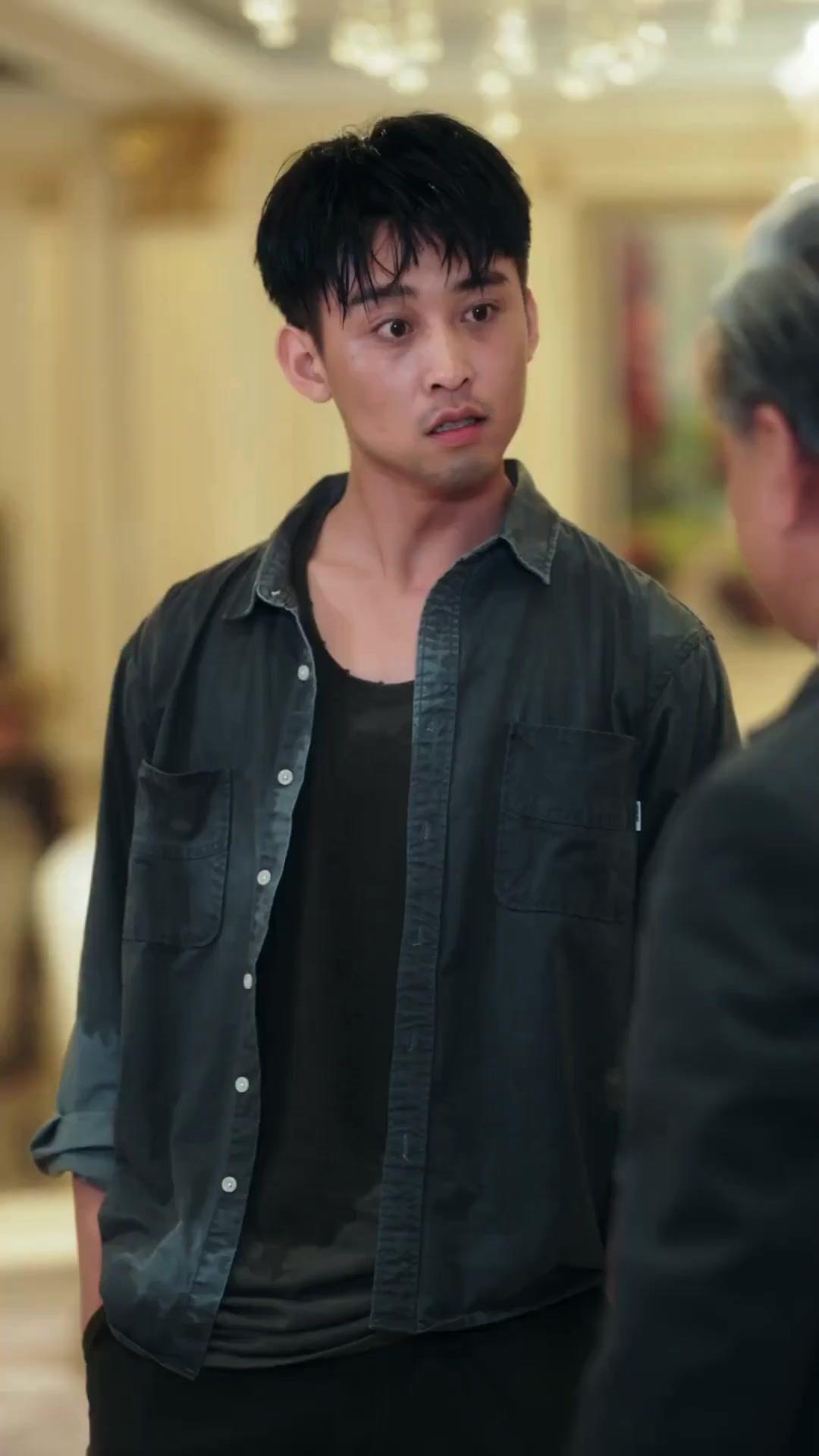 (Lồng tiếng) Phá Lồng