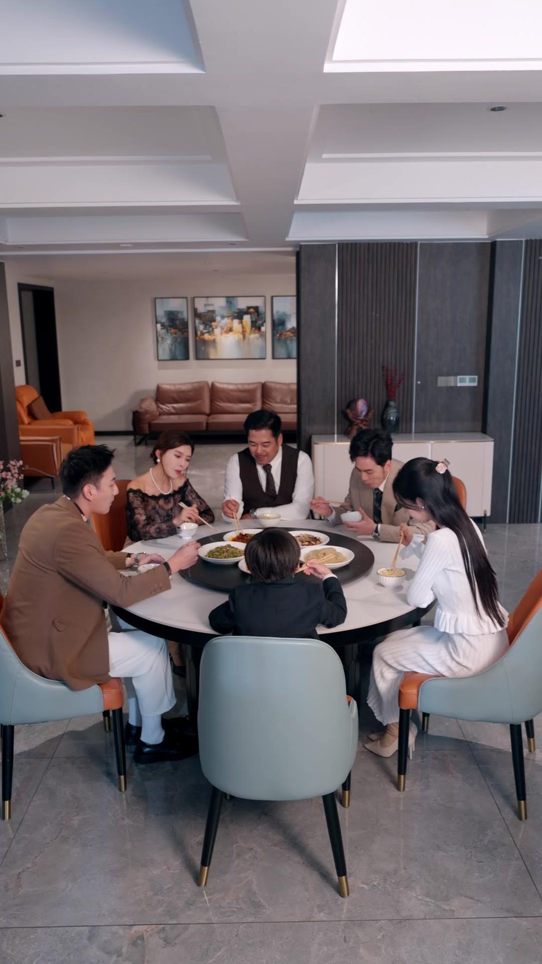 Renascida Pra Botar a Família Toda na Linha