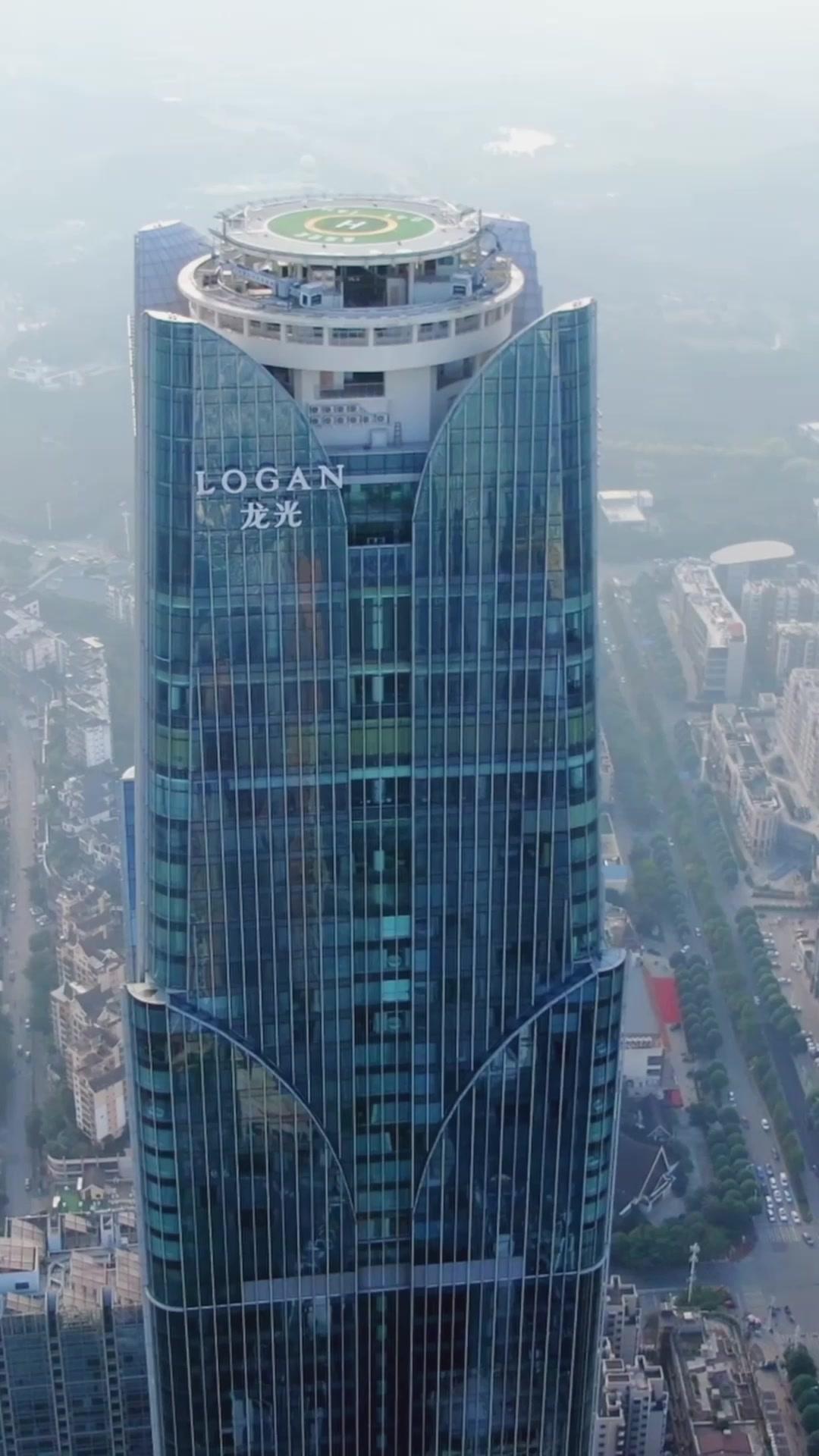 Kejayaan Si Qhau di tahun ular