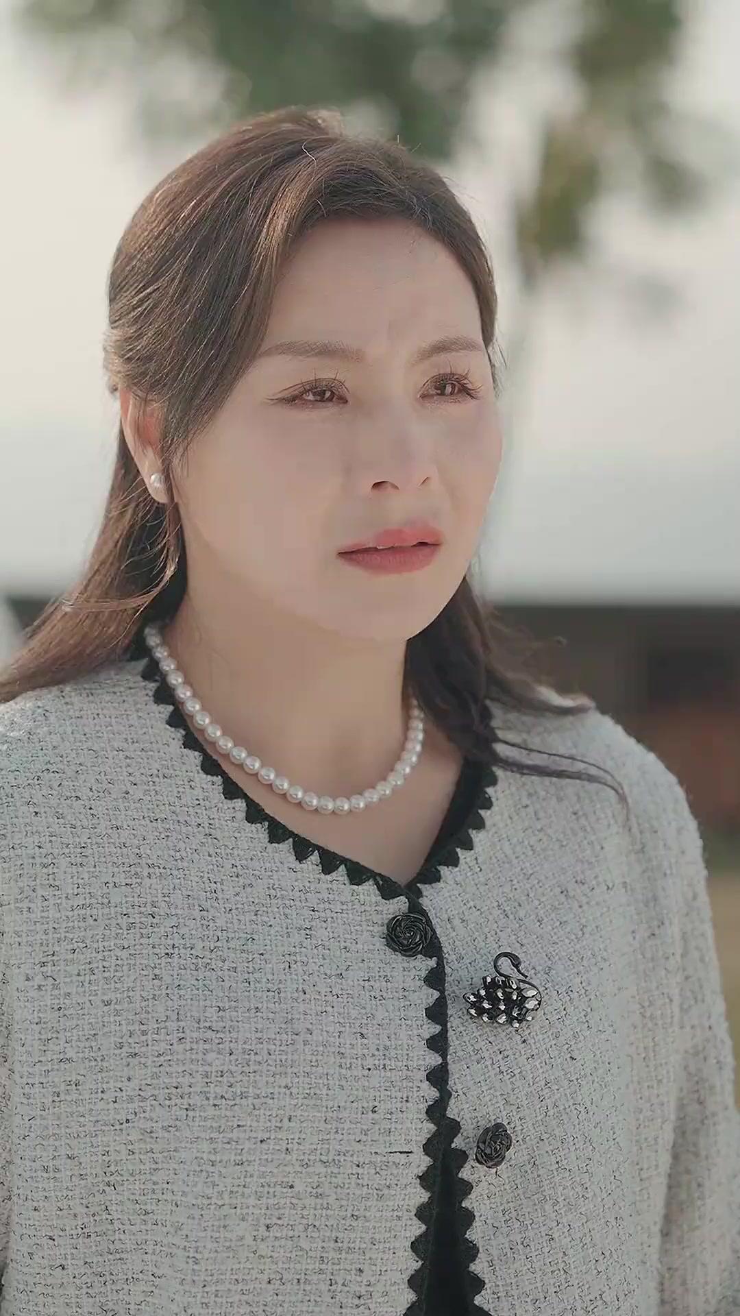 わたしを愛せなかった母へ