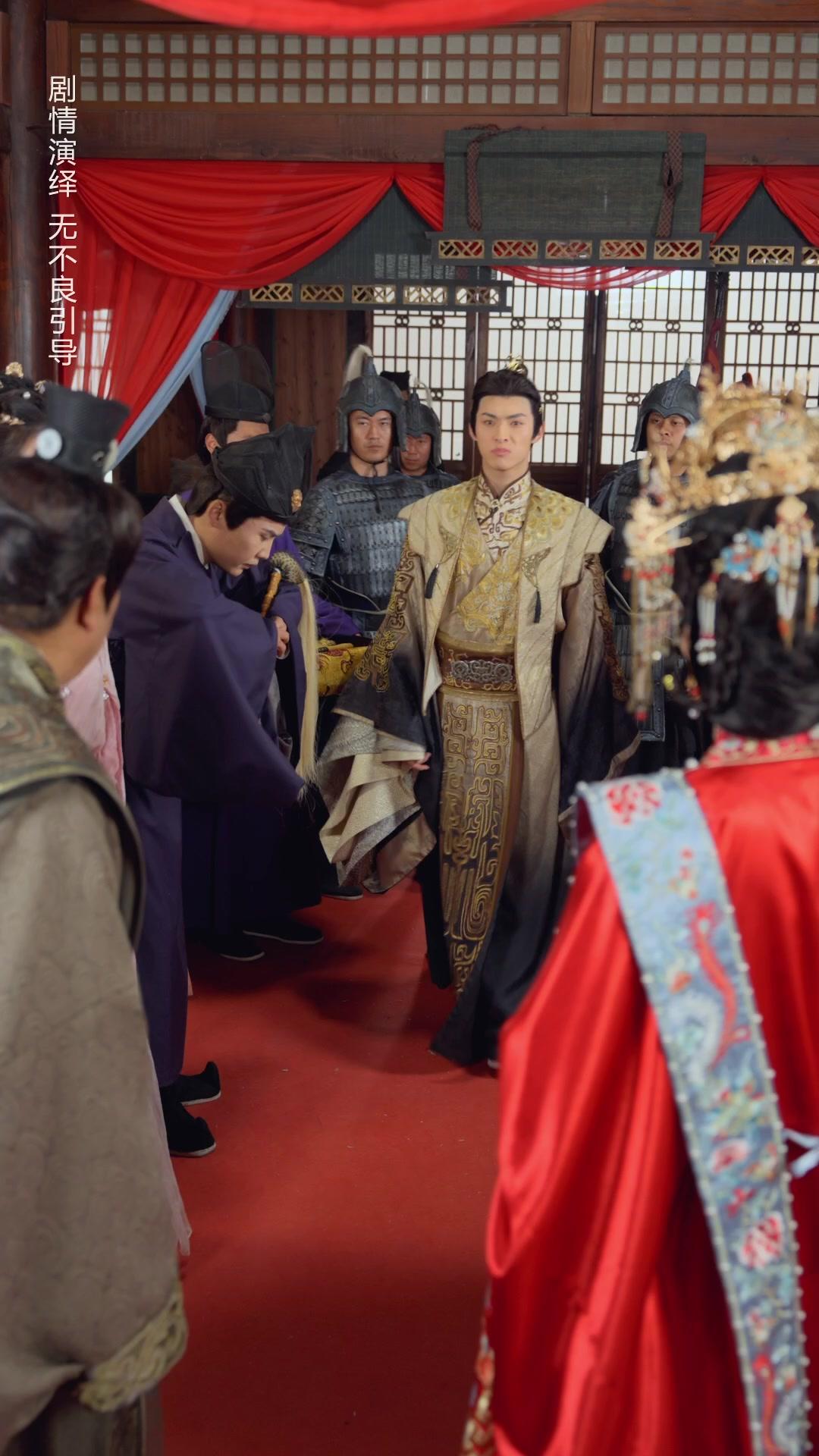 De abandonada a reina