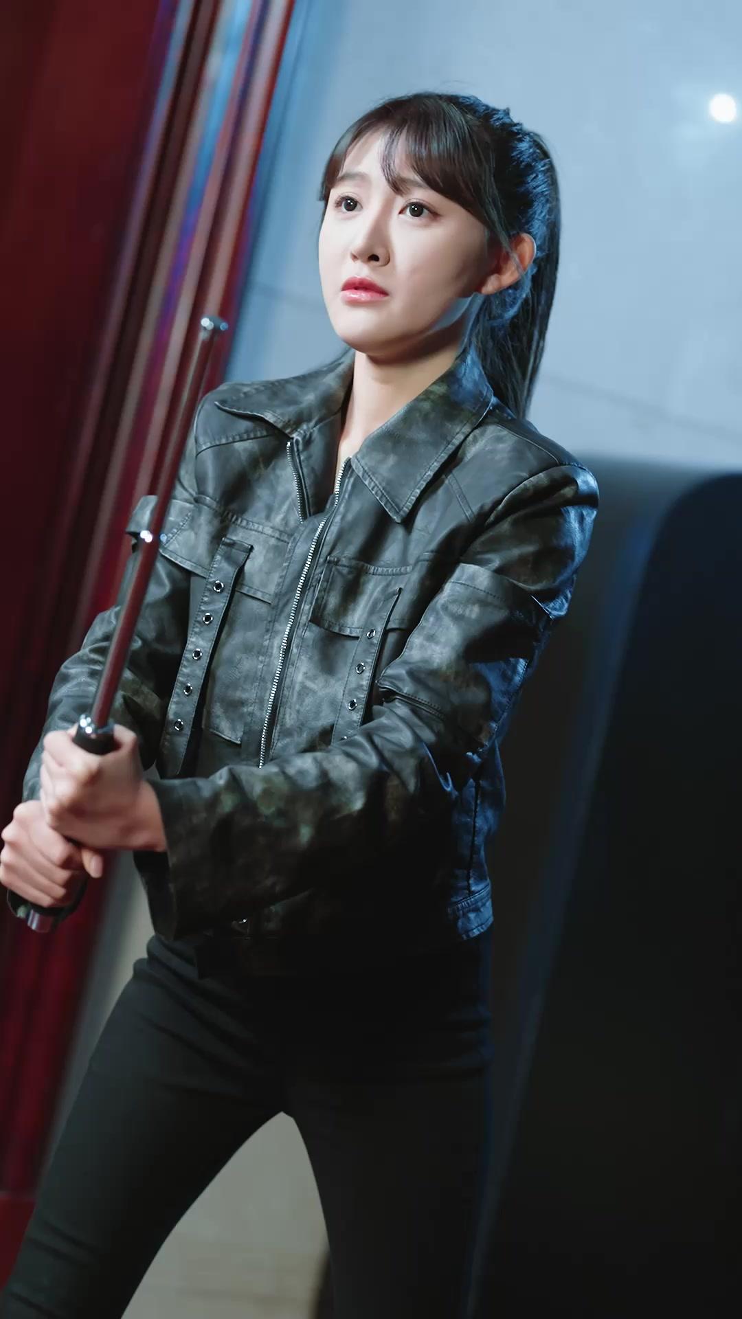 Street Vendor? But He's A Geniues!