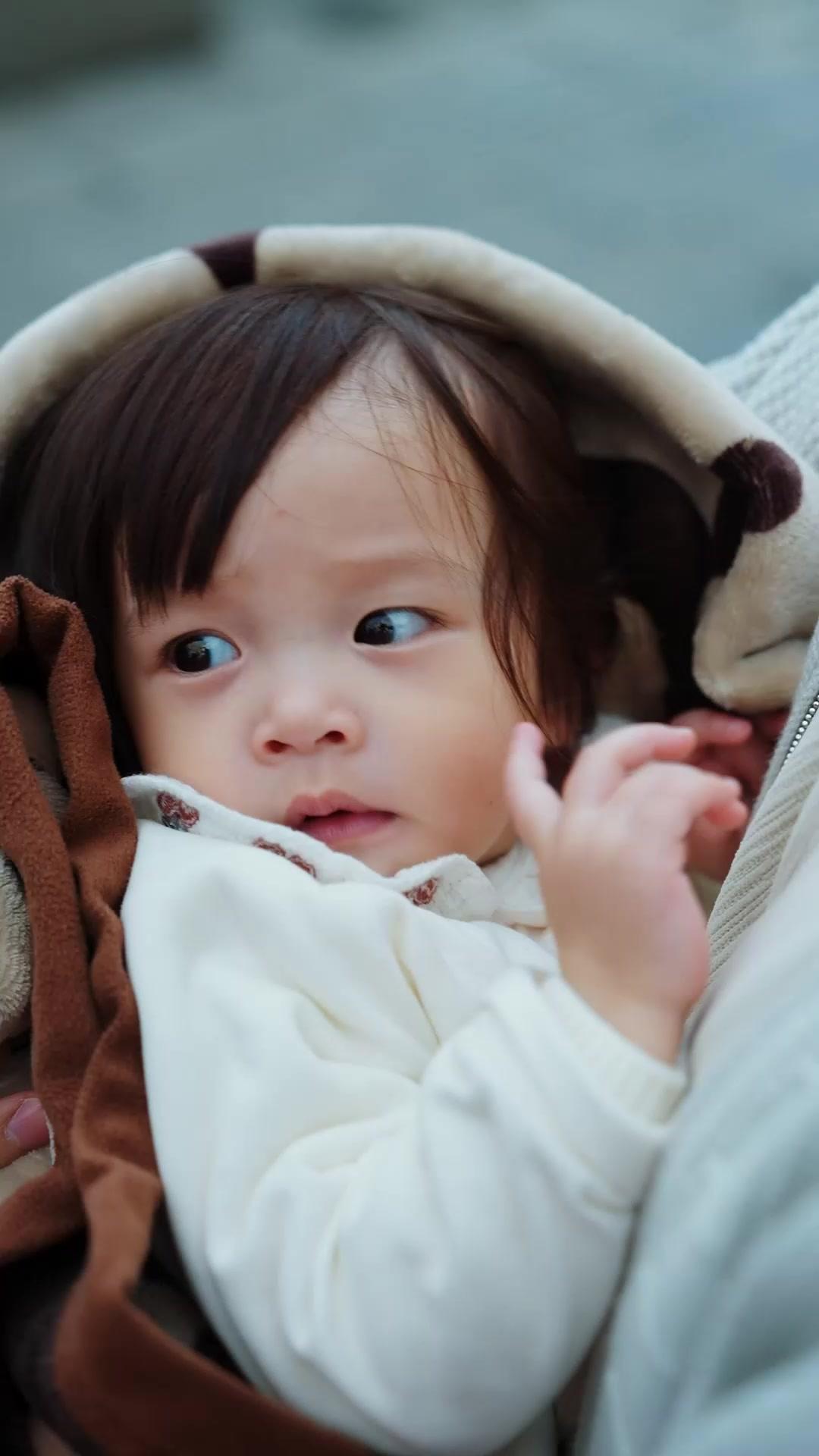 Ajaib! Bisik Bayi Ubah Nasib