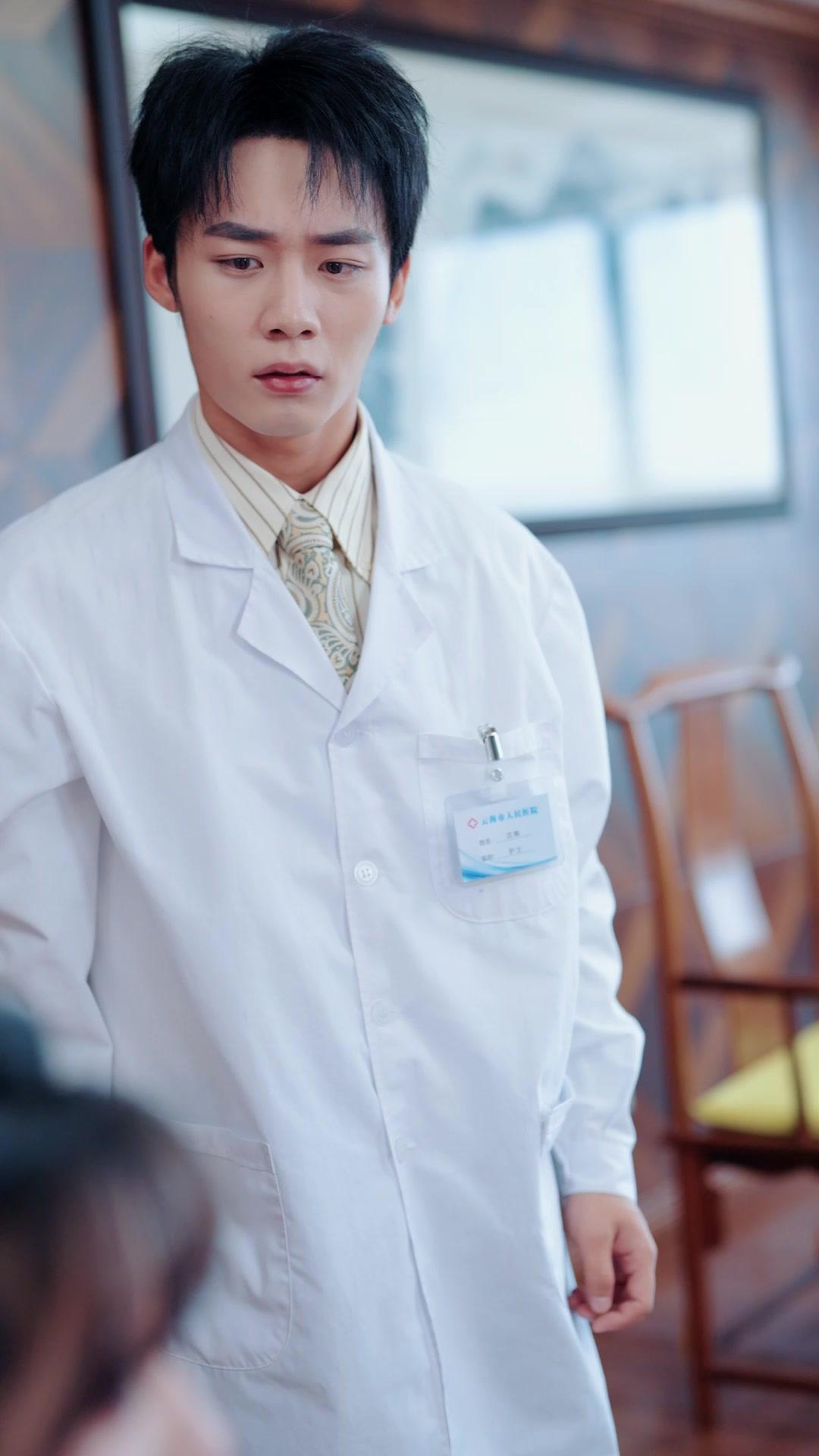 They Want a Male Nurse’s Body!