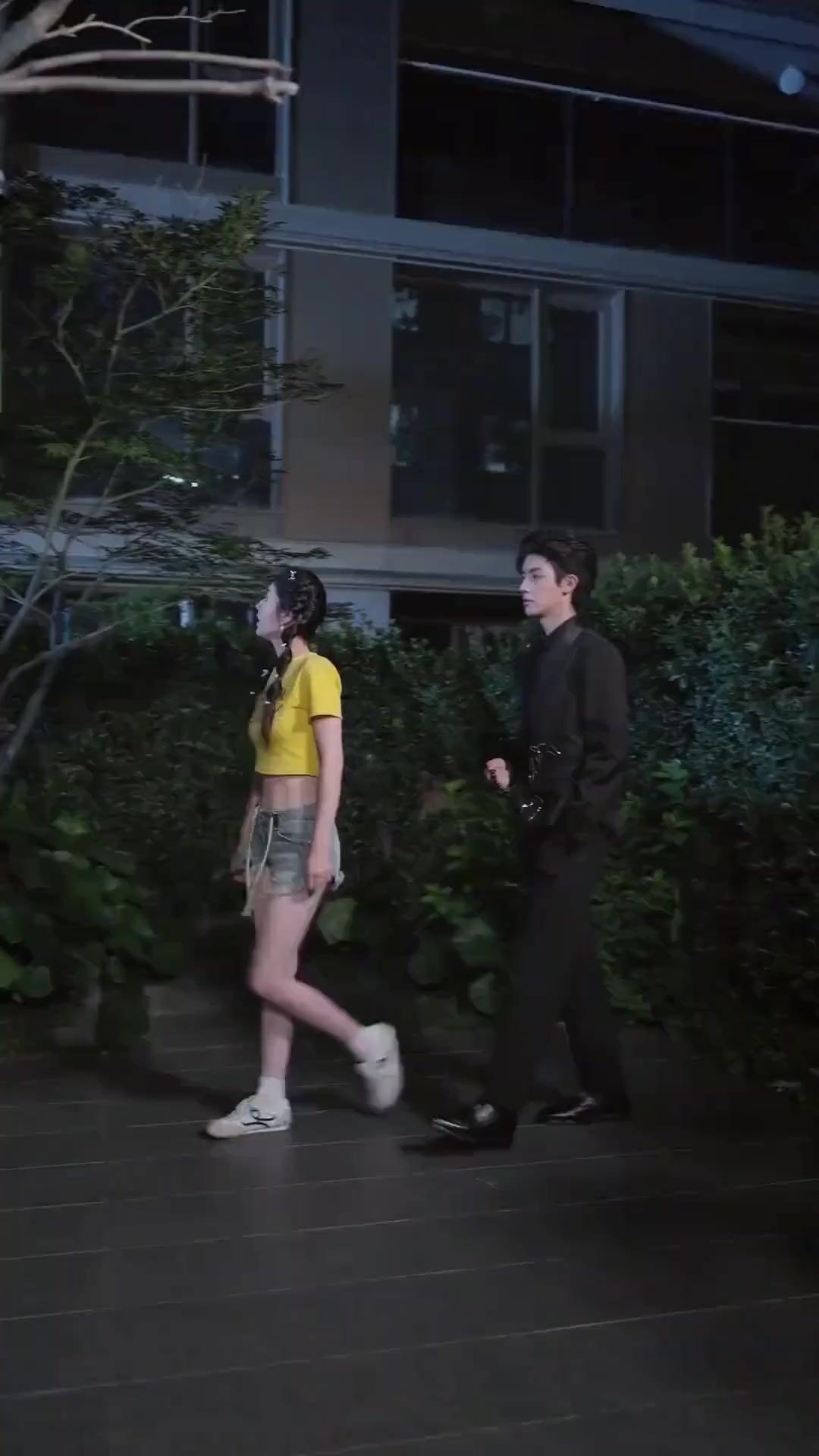 (Doblado)La hermana que desafió el destino