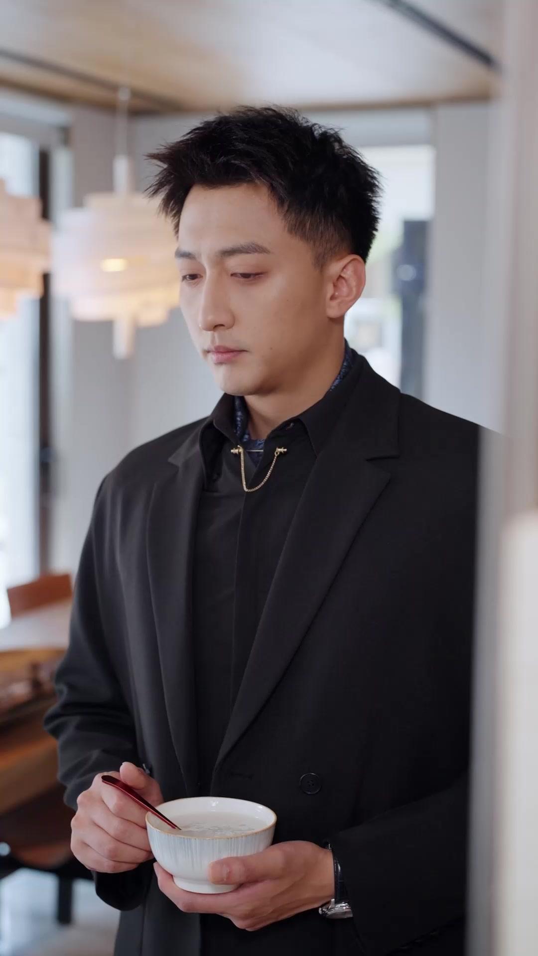  Kekasih Abadi di Hatinya