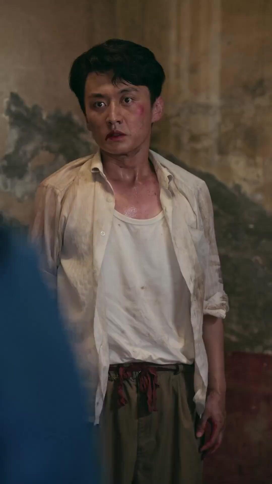 栄光の影に潜む真実