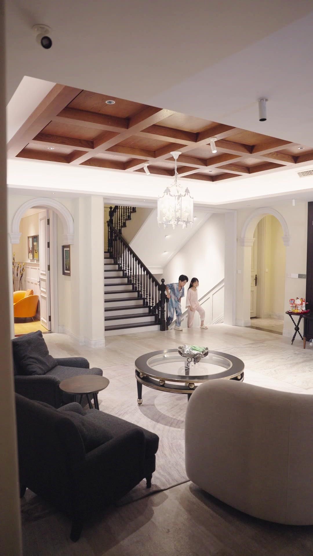 Dua Dunia: Dendam Dan Cinta