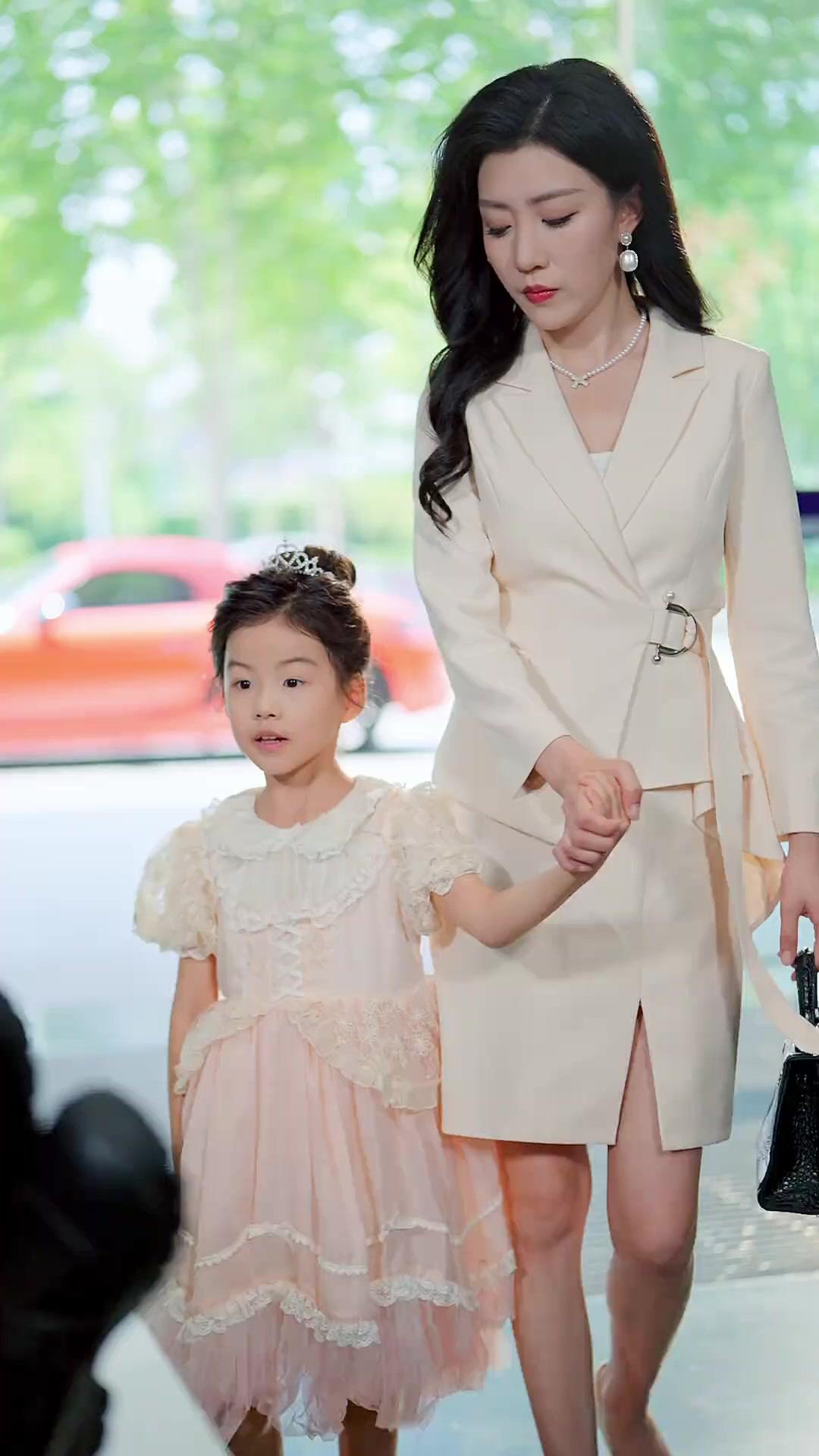 وقعَتْ في أحضاني صدفة