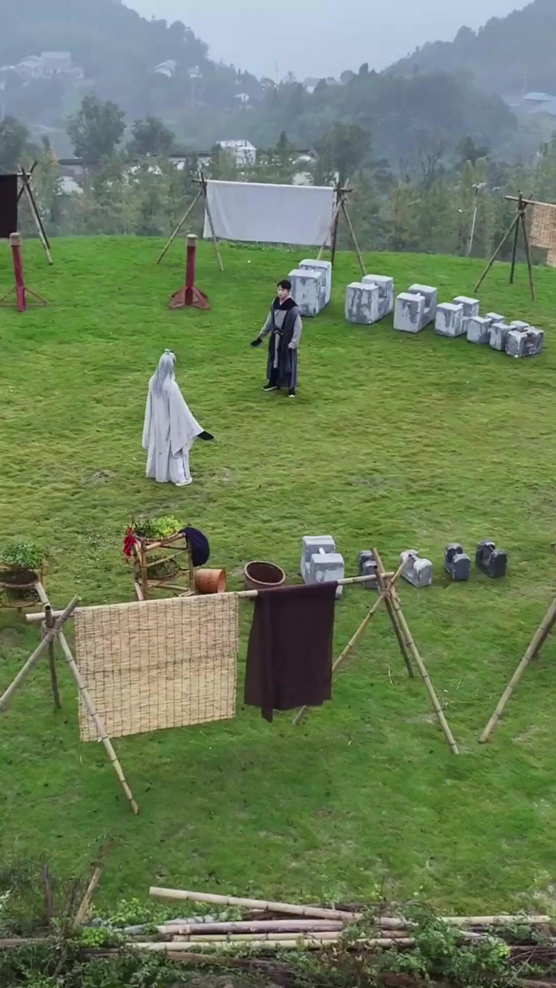 (더빙) 폐물의 칼, 강호를 찢다