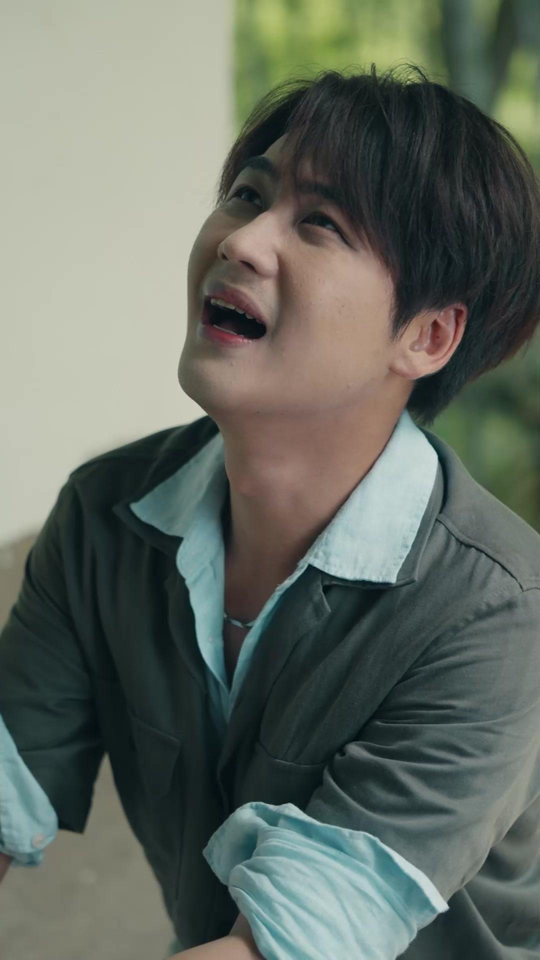 A Rainha da Escola e Eu: Redimir ou Morrer