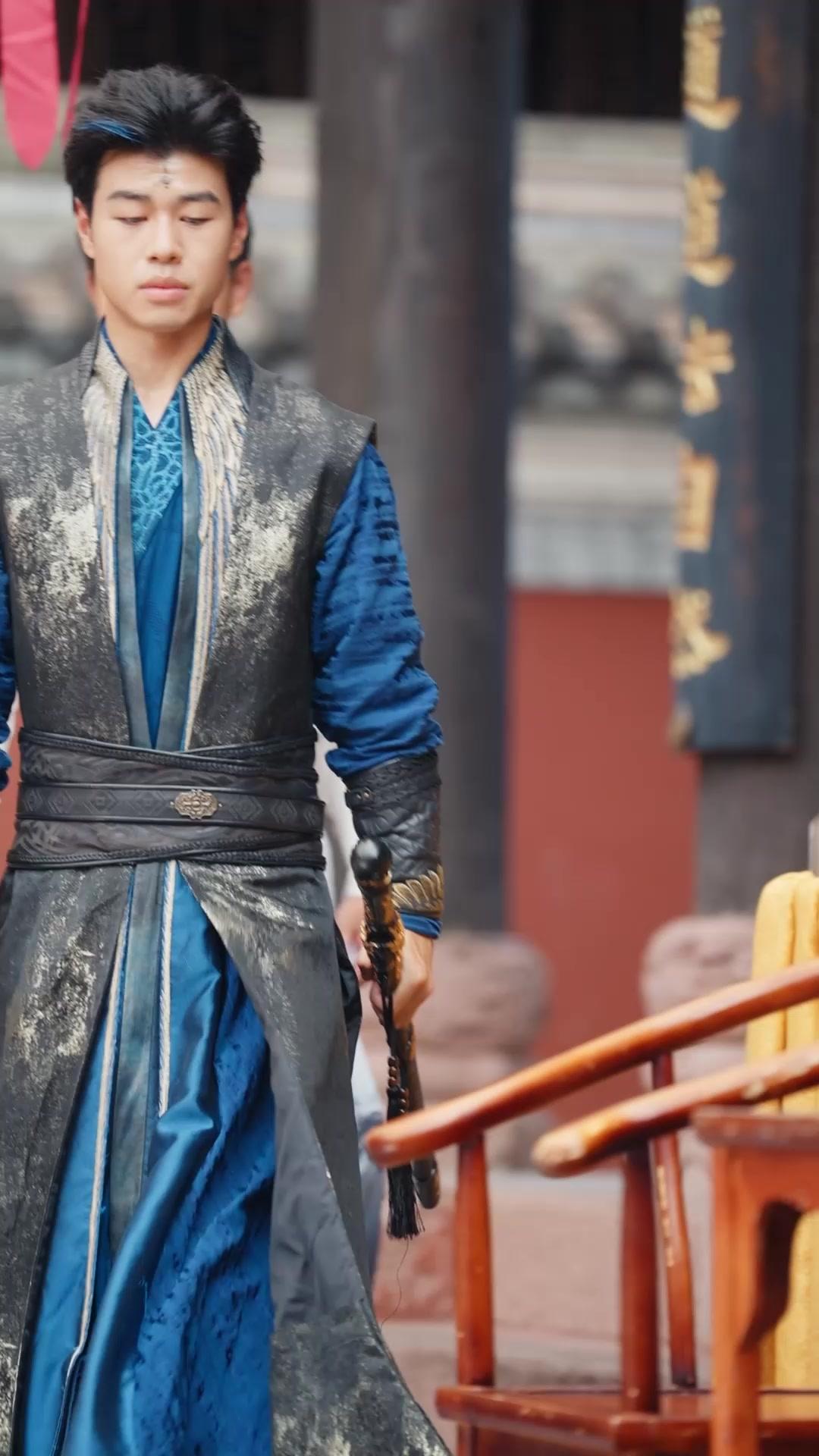 Bangkit Kembali ke Puncak