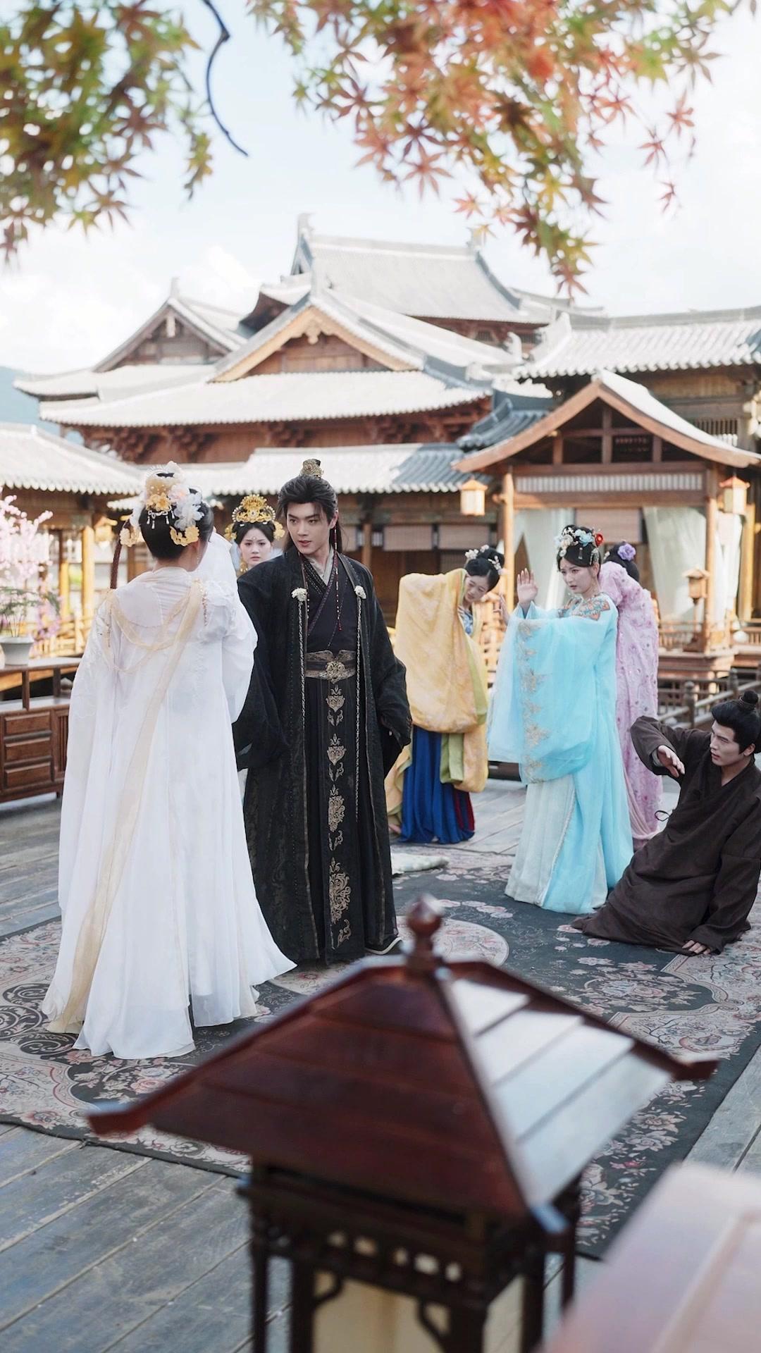 Bad Girl Wins the Emperor