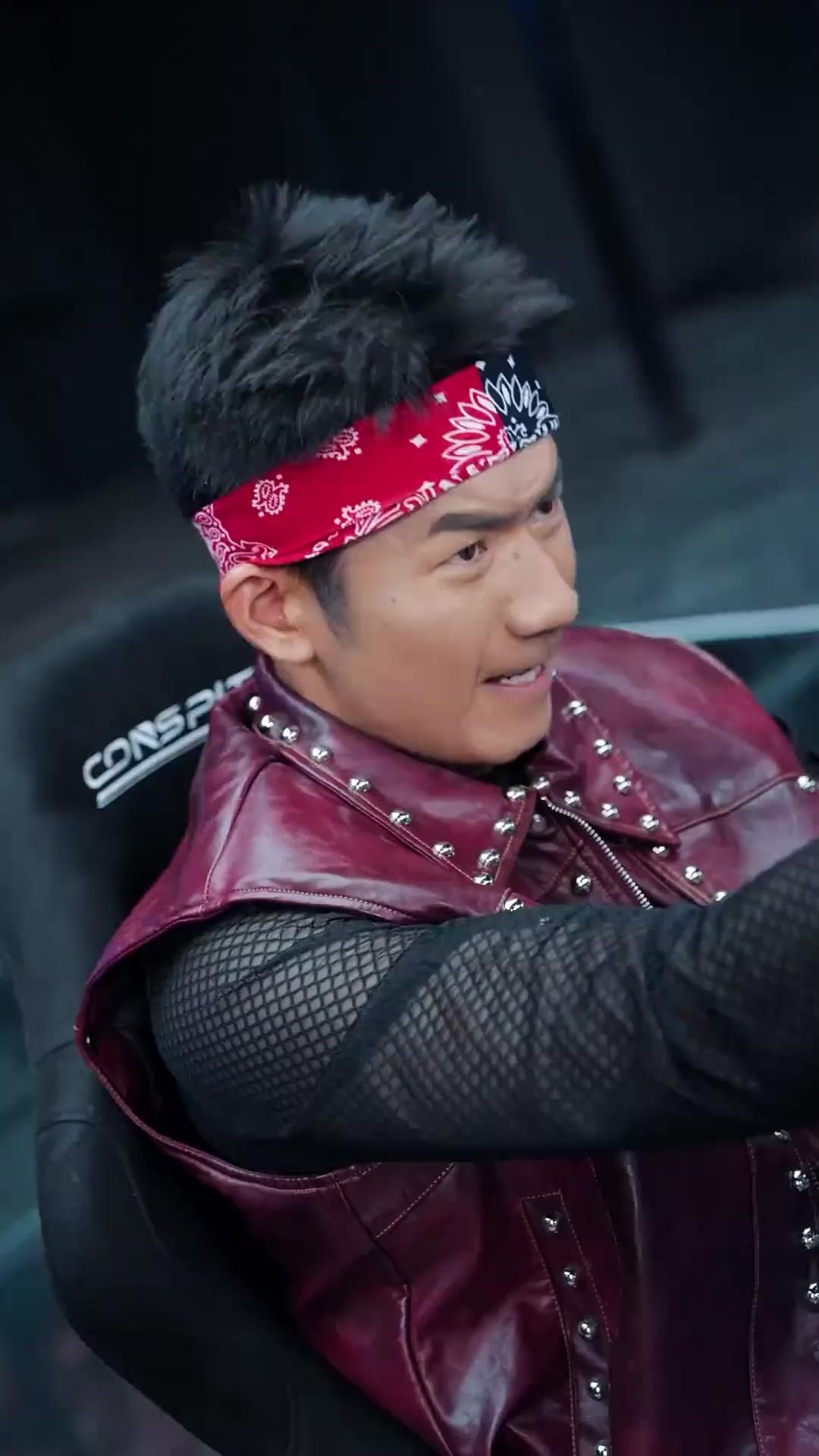 (Sulih suara) Kebangkitan Raja Balap