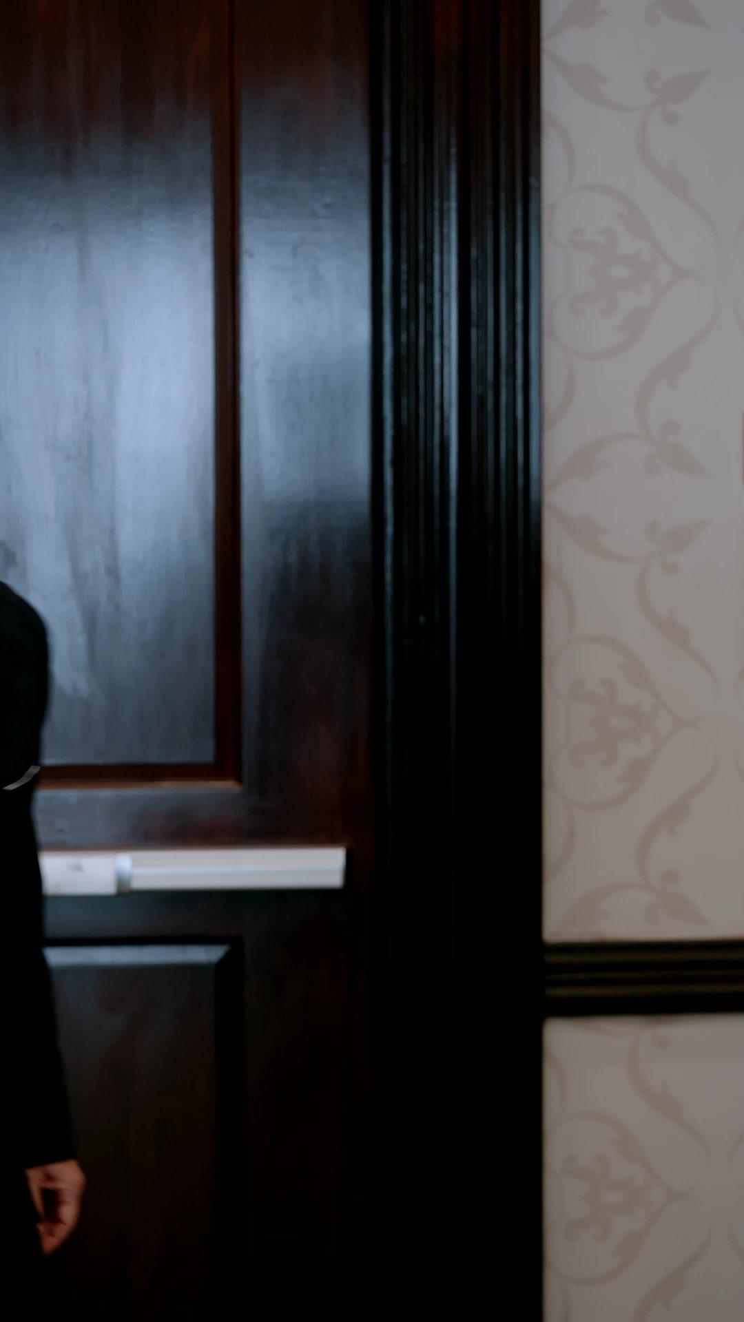 Atrapada como niñera del magnate