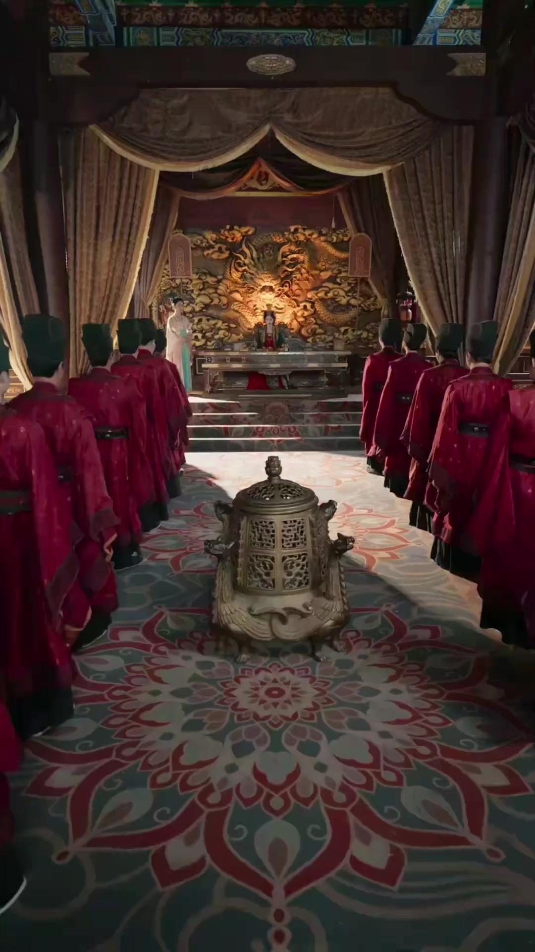 (مدبلج) الإمبراطورة زوجةُ الأب