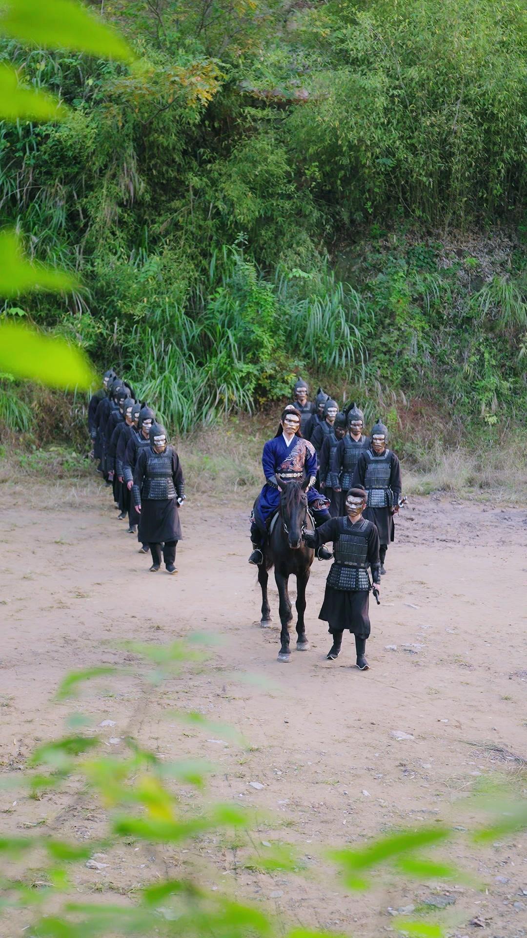 L'IMPOSTEUR DU DESTIN