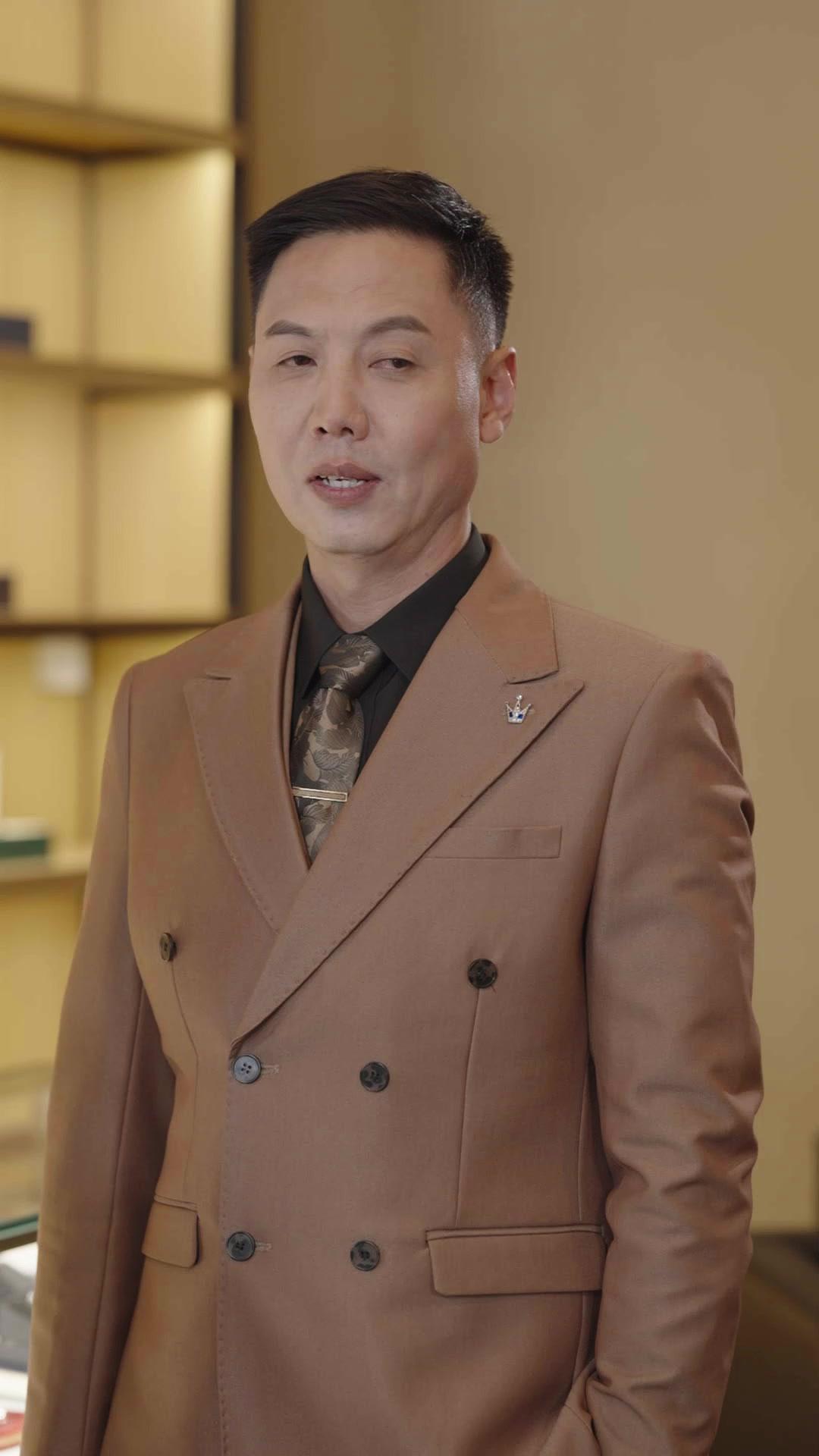 Aile Yemeğinde Masayı Devirdim