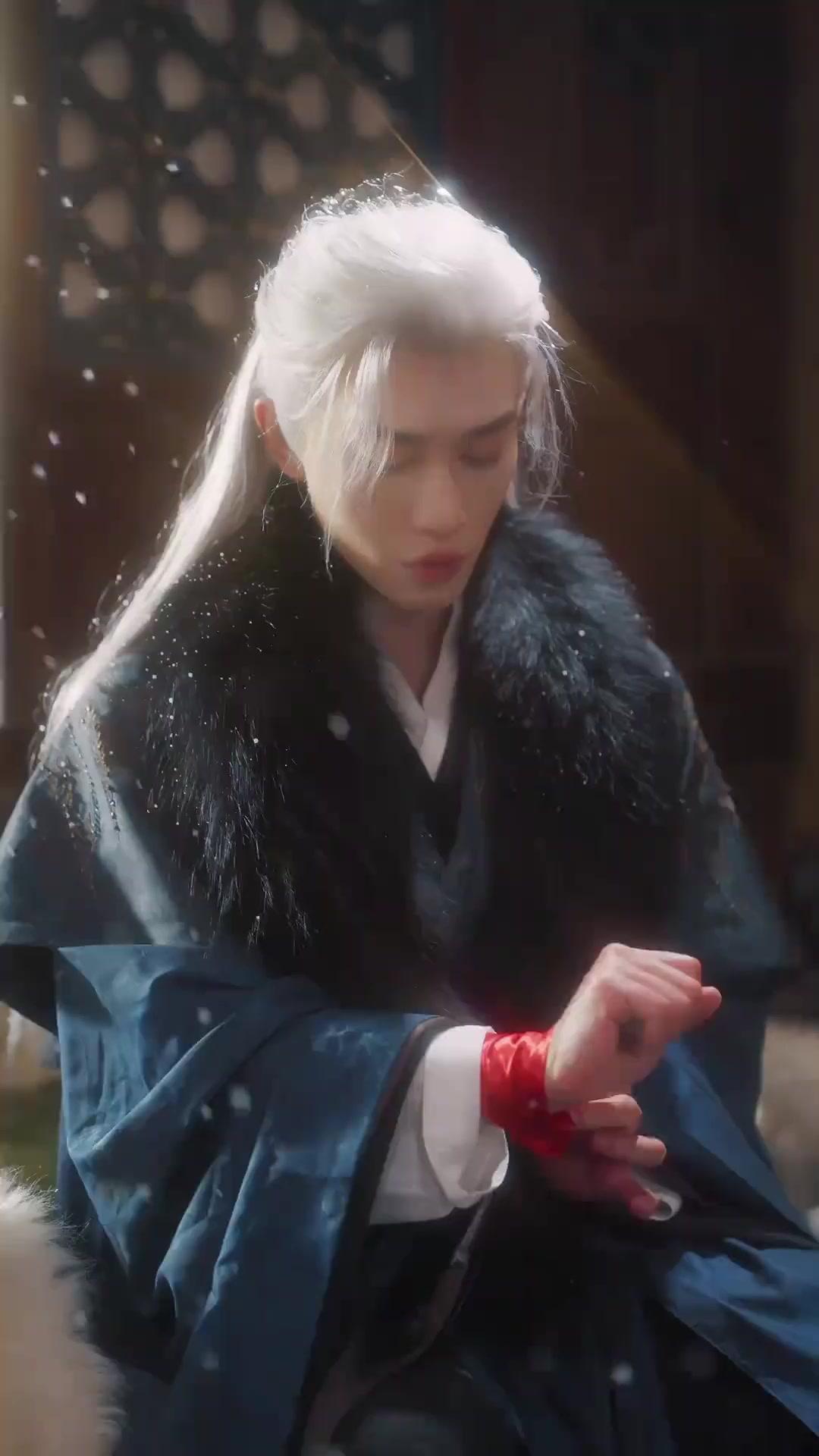 Rinata per Salvare il Mostro