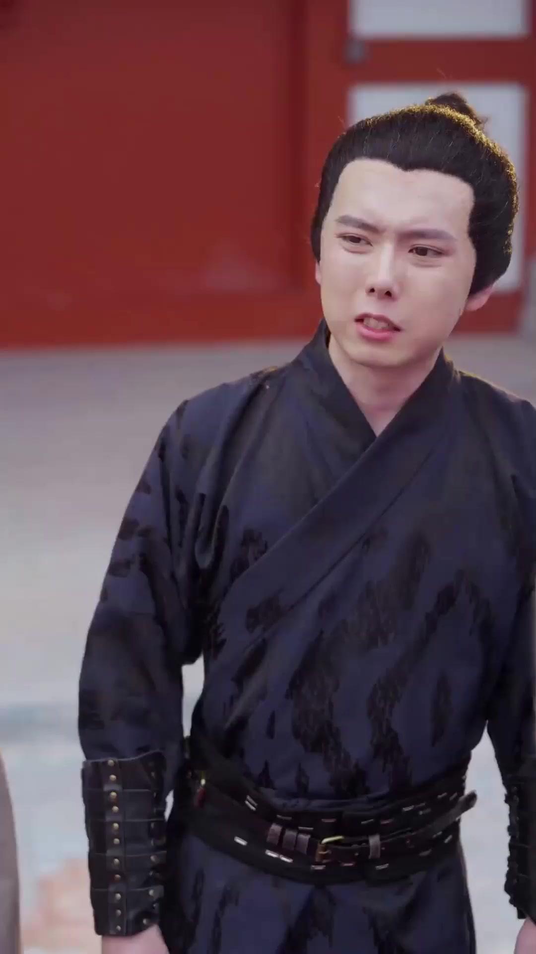 (Sulih suara) Dari Buangan Menjadi Naga