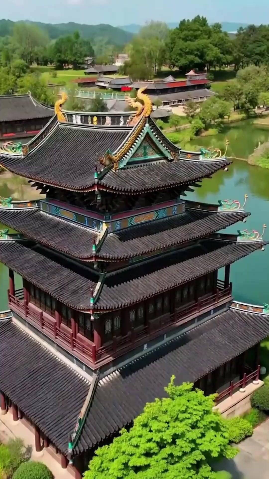 Üç Ustanın Mirası